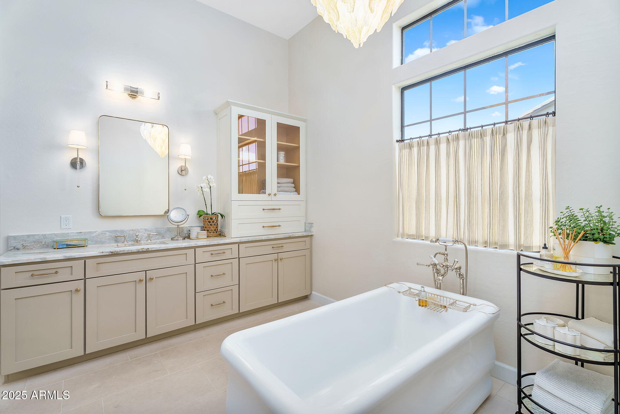 4037 E MINTON Circle