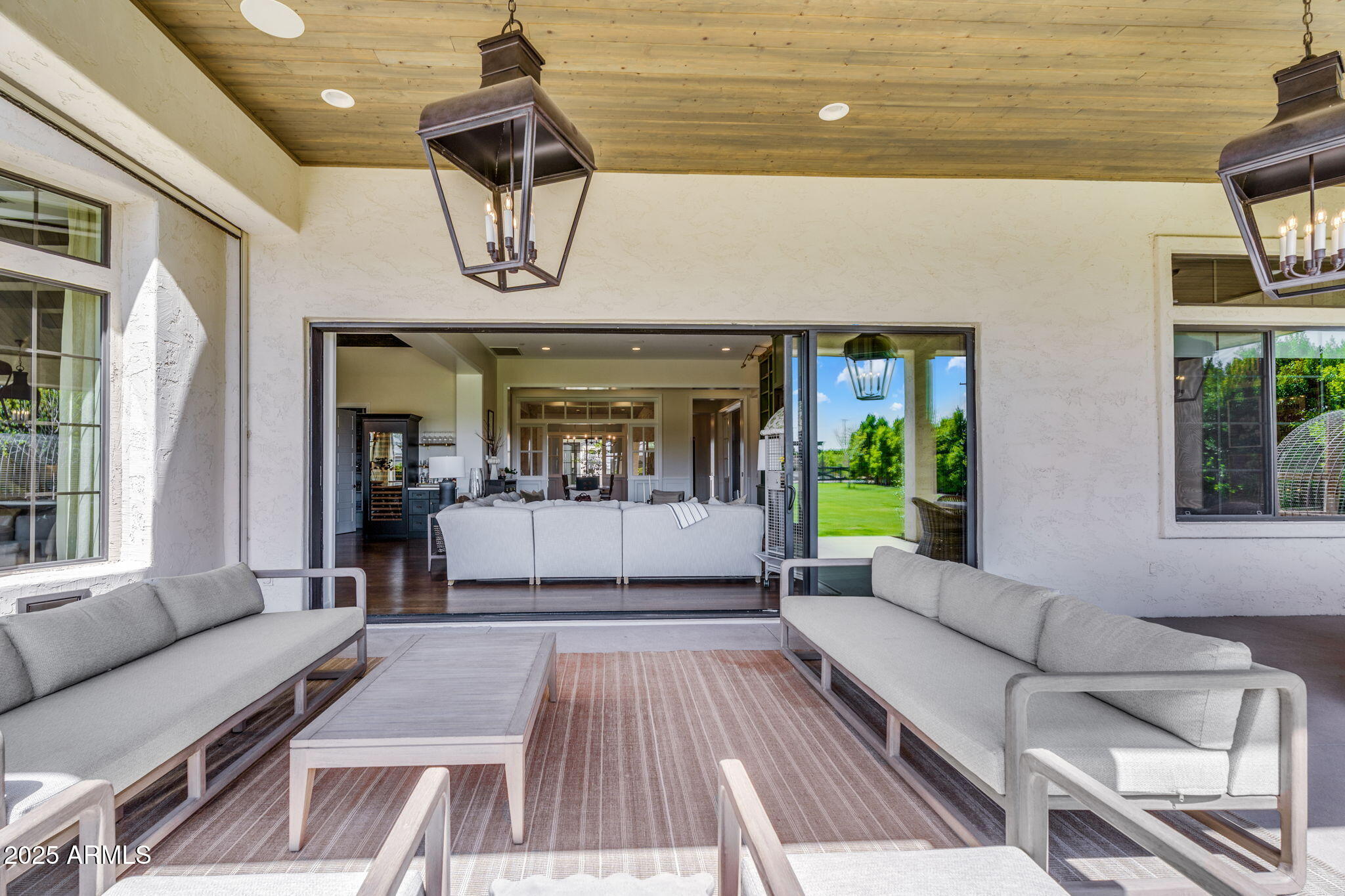 4037 E MINTON Circle