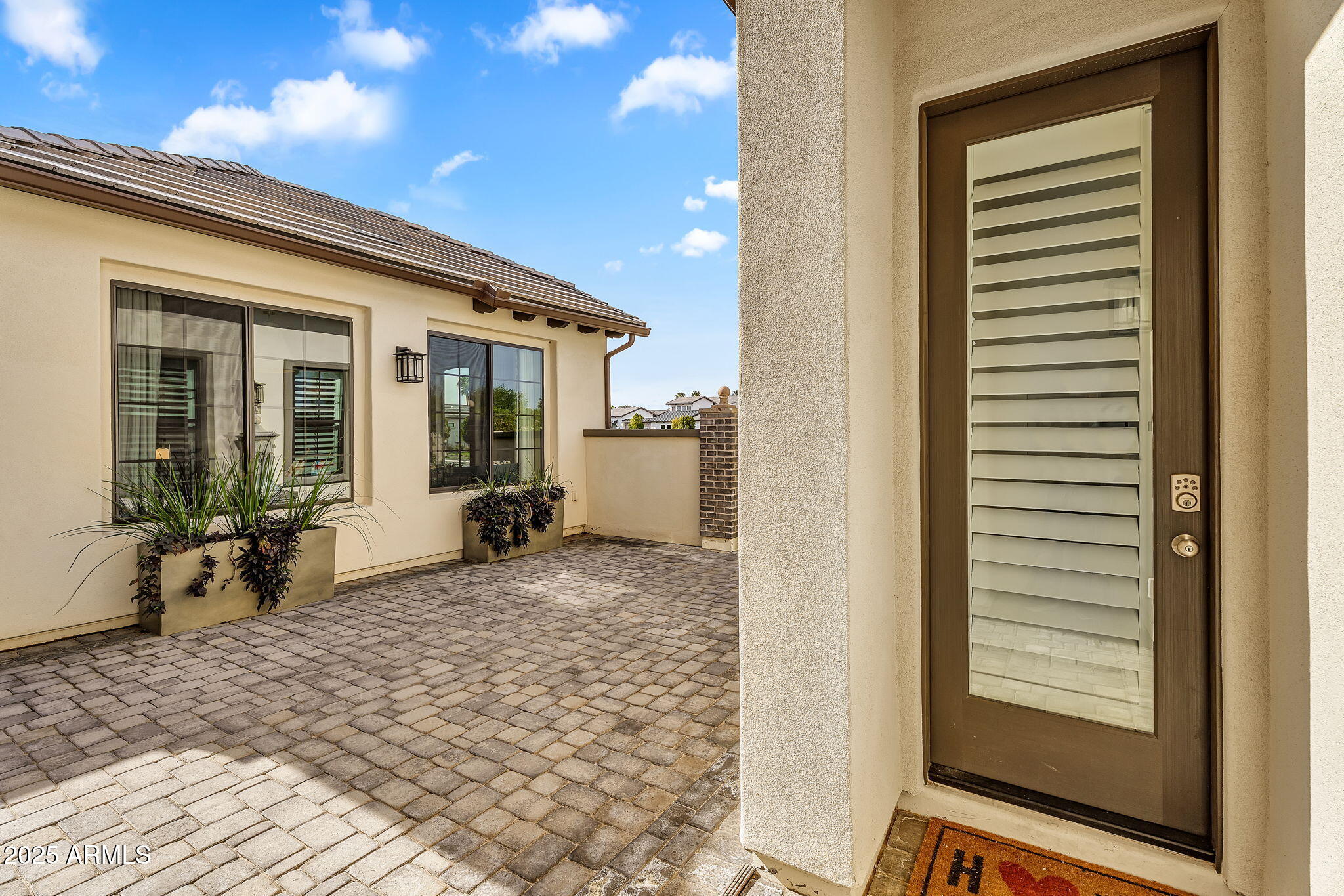 4037 E MINTON Circle