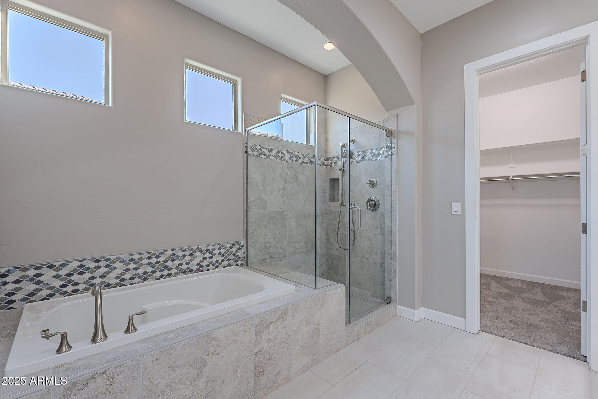 36169 N SERRANO Avenue