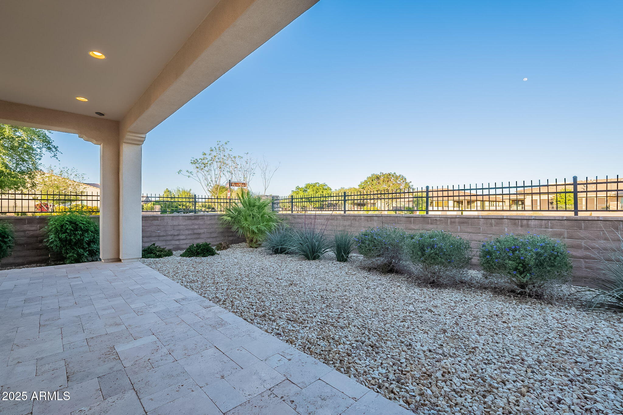 36169 N SERRANO Avenue