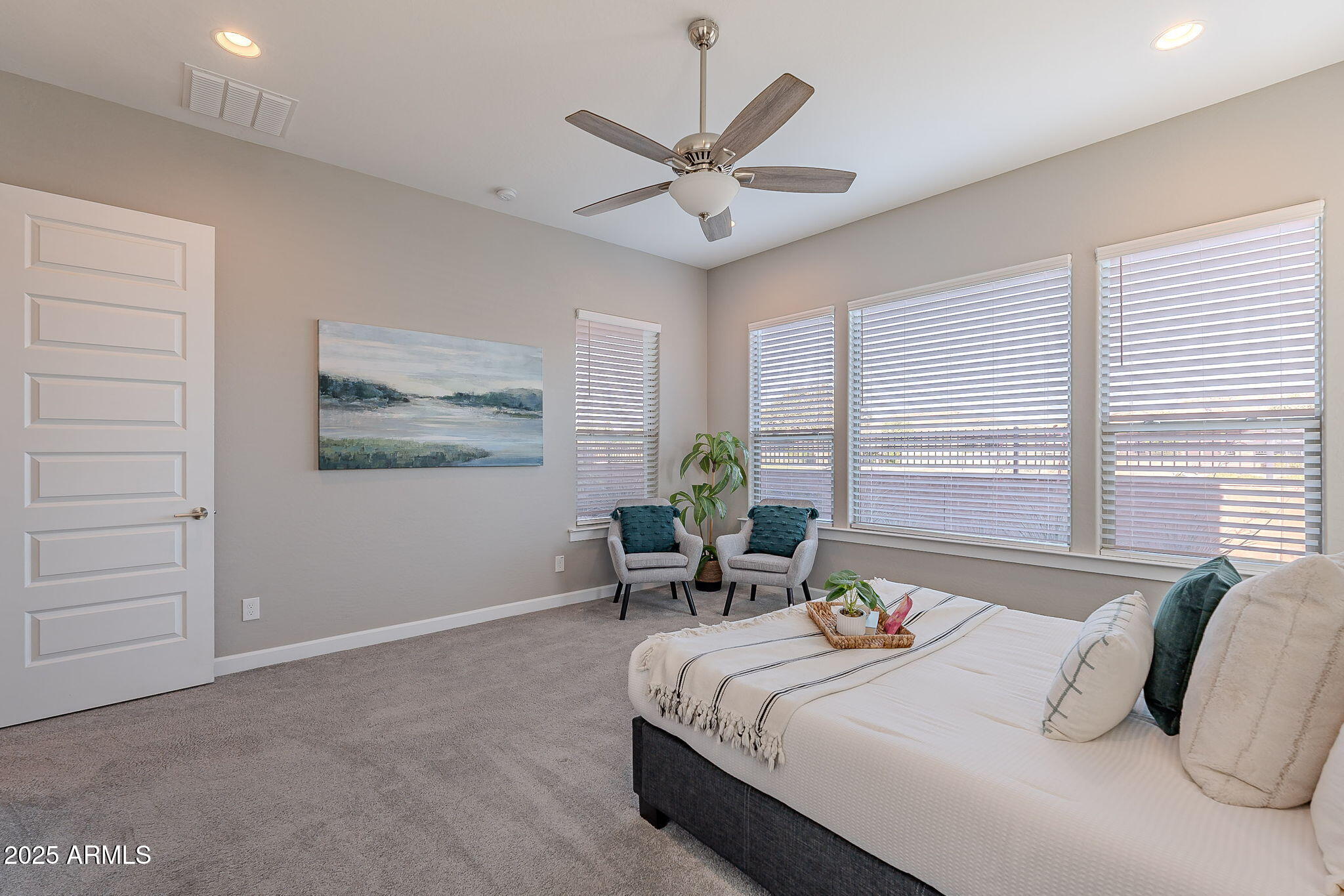 36169 N SERRANO Avenue