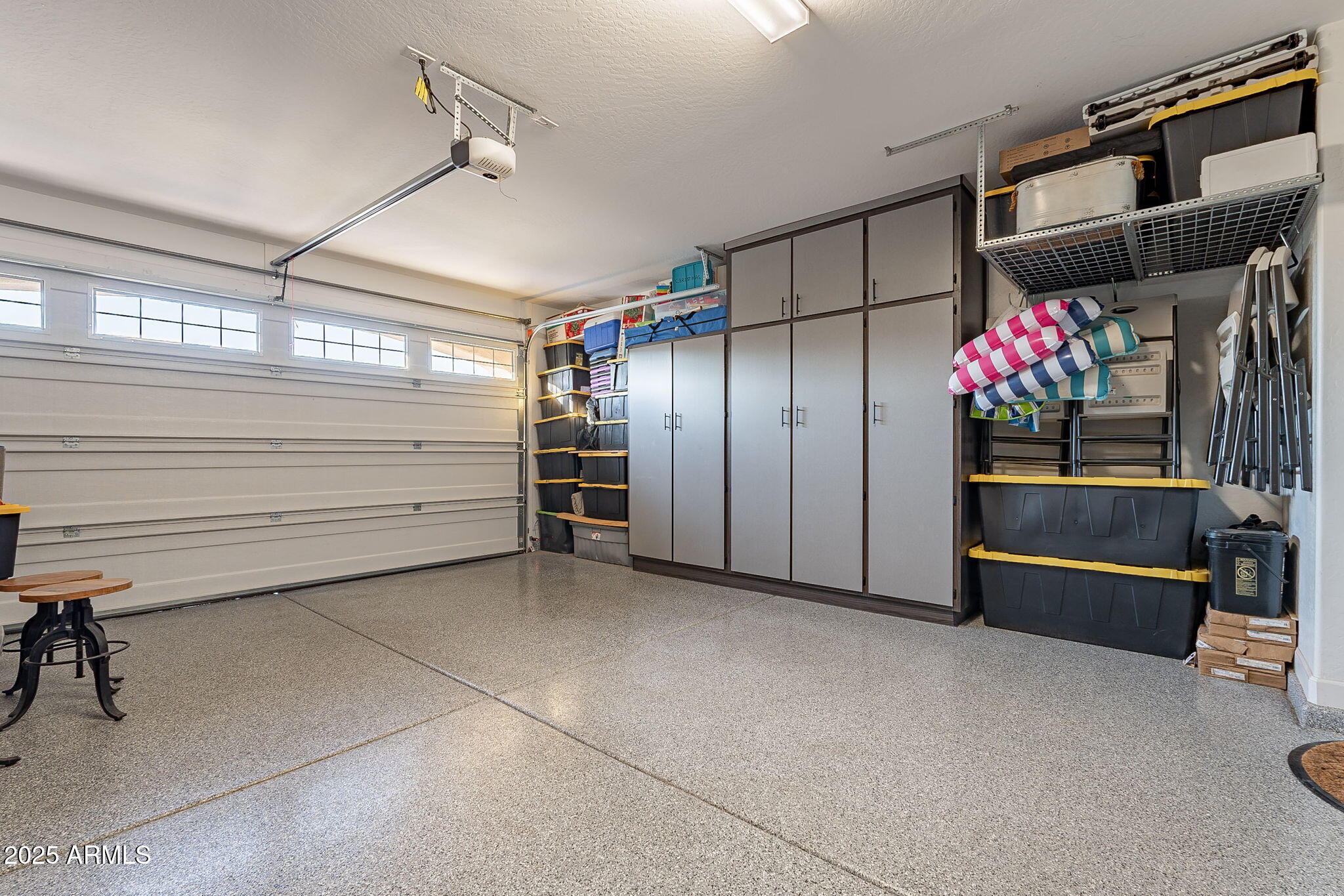 429 E VETERANS Way