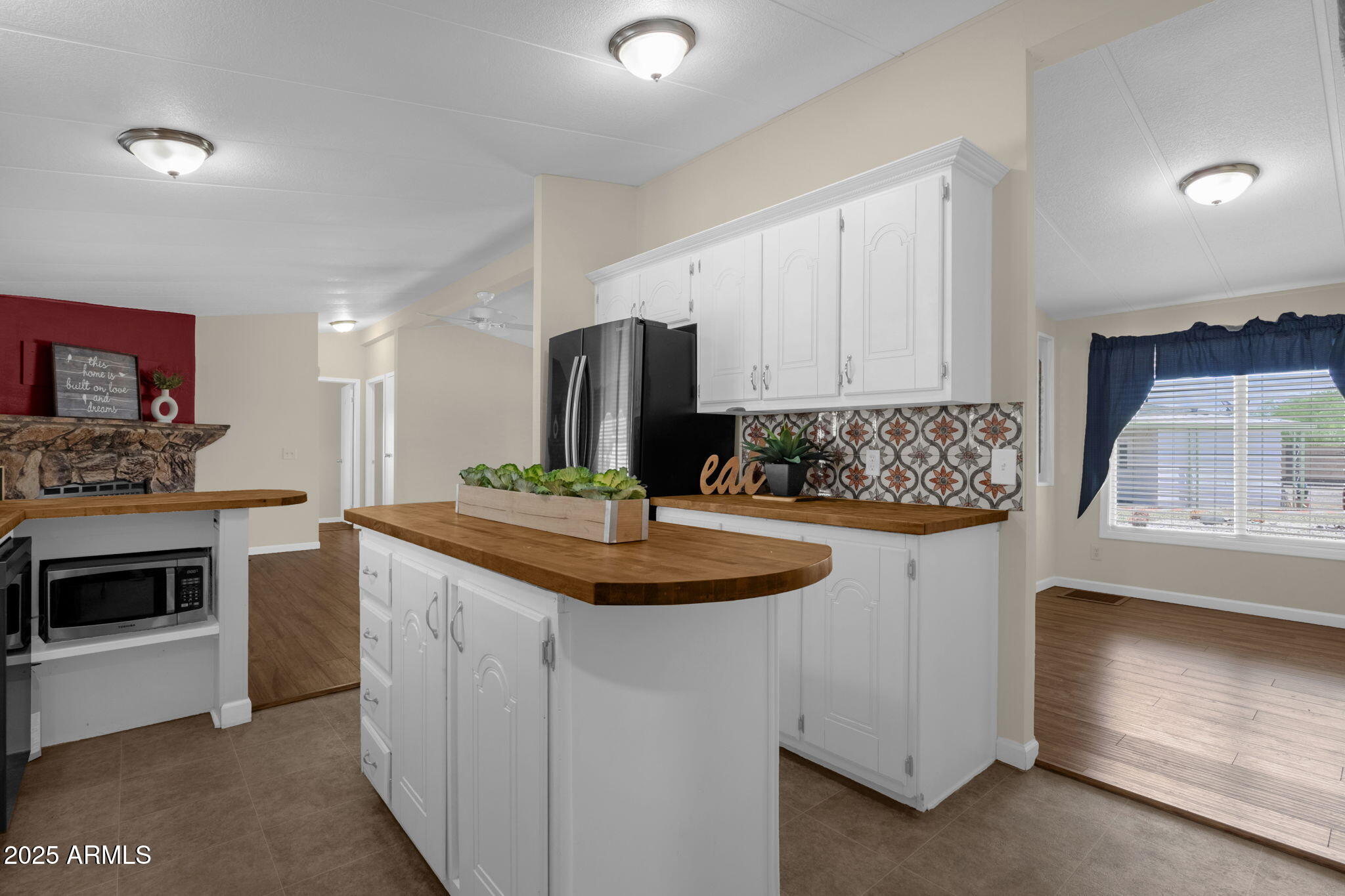 8350 E MCKELLIPS Road, 243