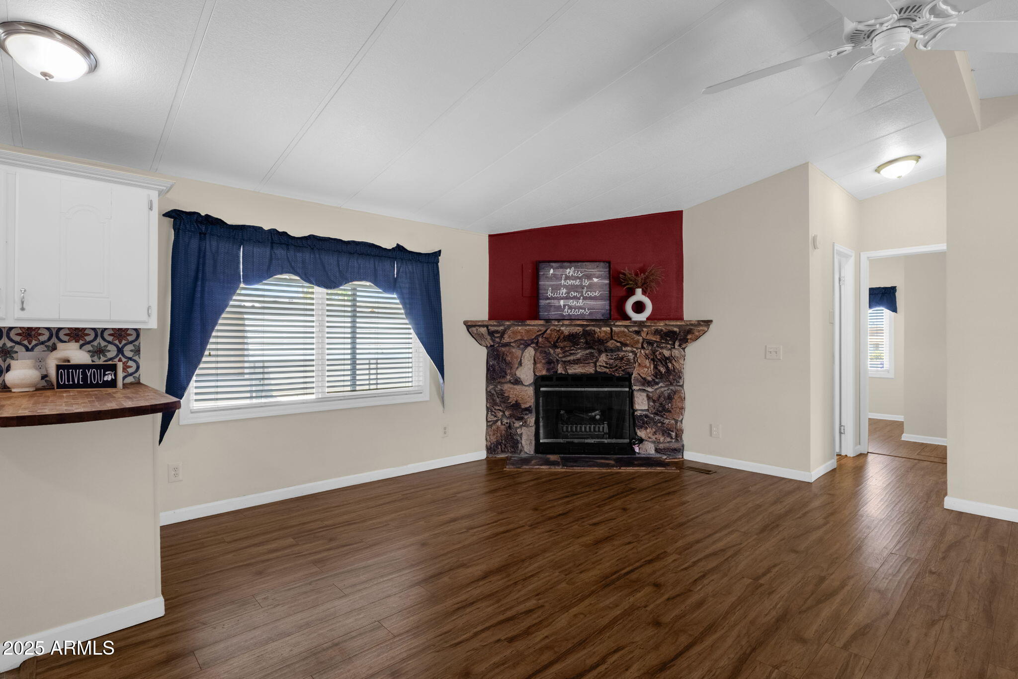 8350 E MCKELLIPS Road, 243