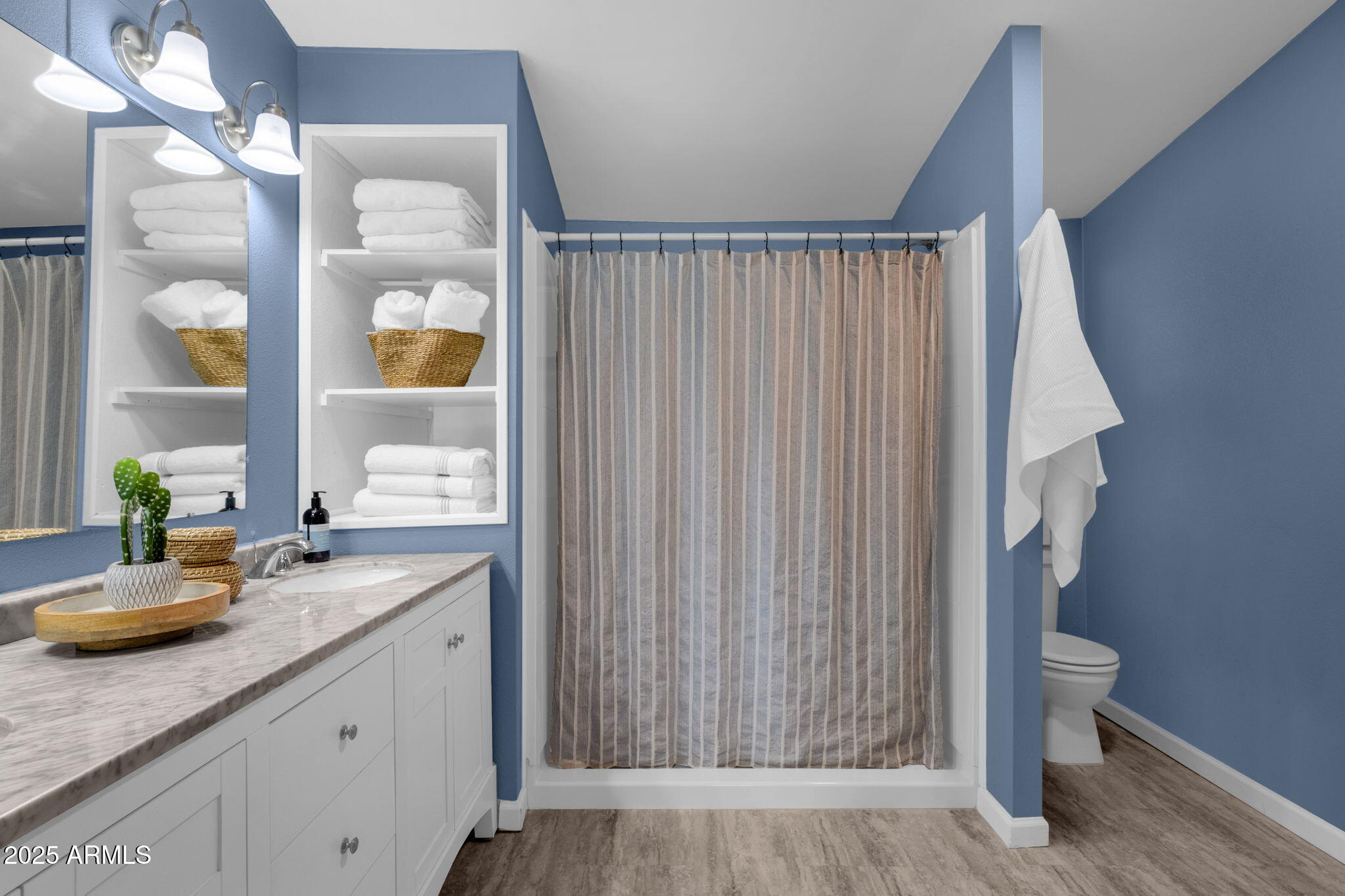 8350 E MCKELLIPS Road, 243