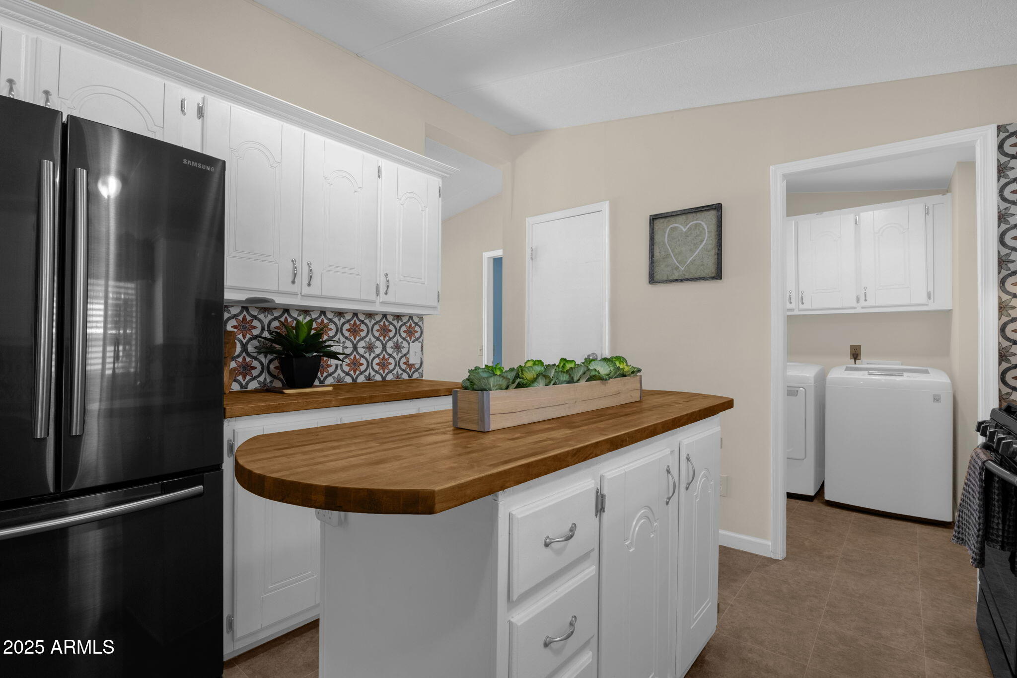 8350 E MCKELLIPS Road, 243