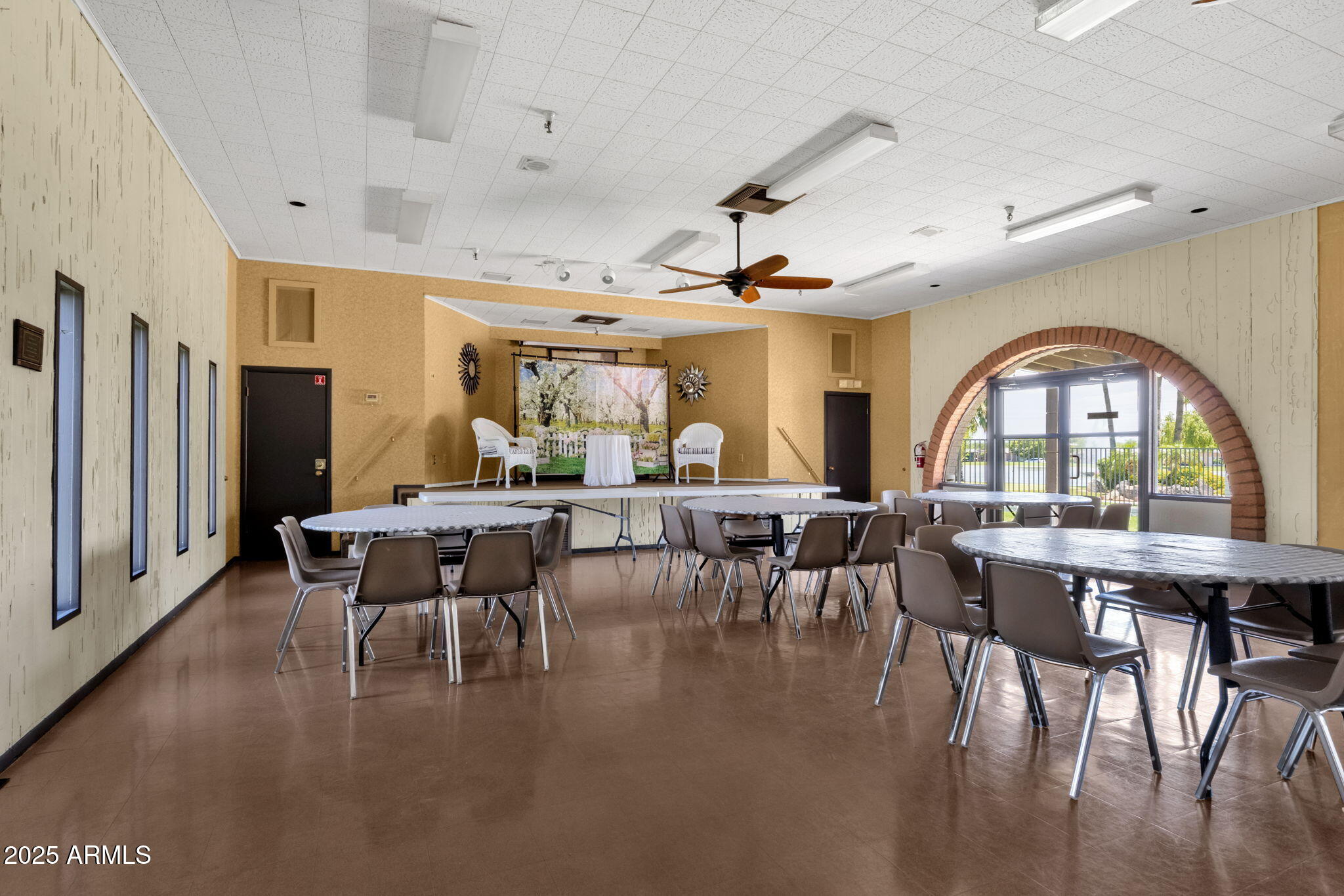 8350 E MCKELLIPS Road, 243