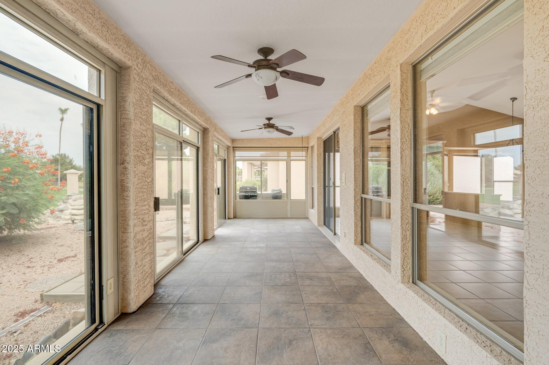 402 W BEECHNUT Place