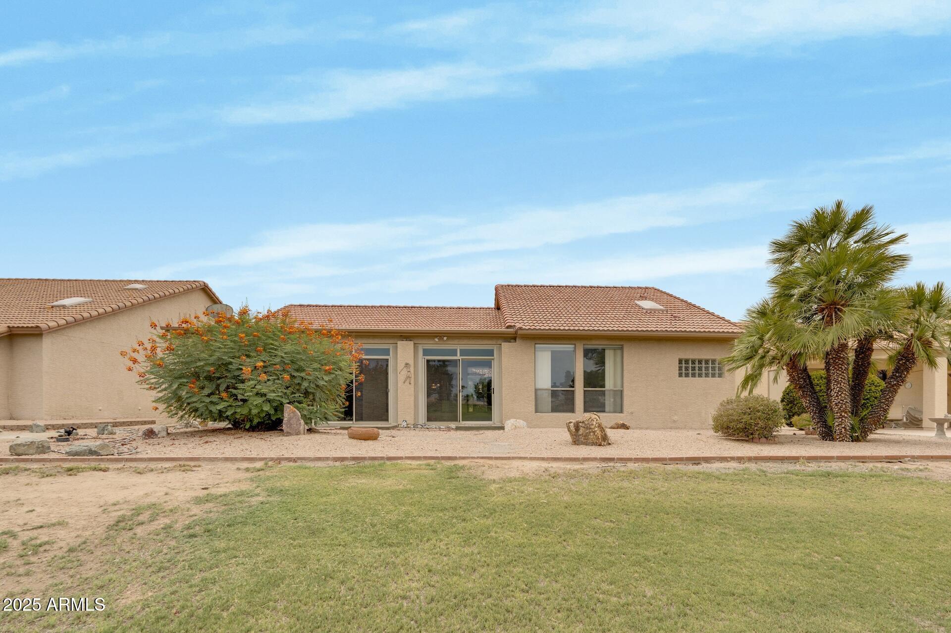 402 W BEECHNUT Place