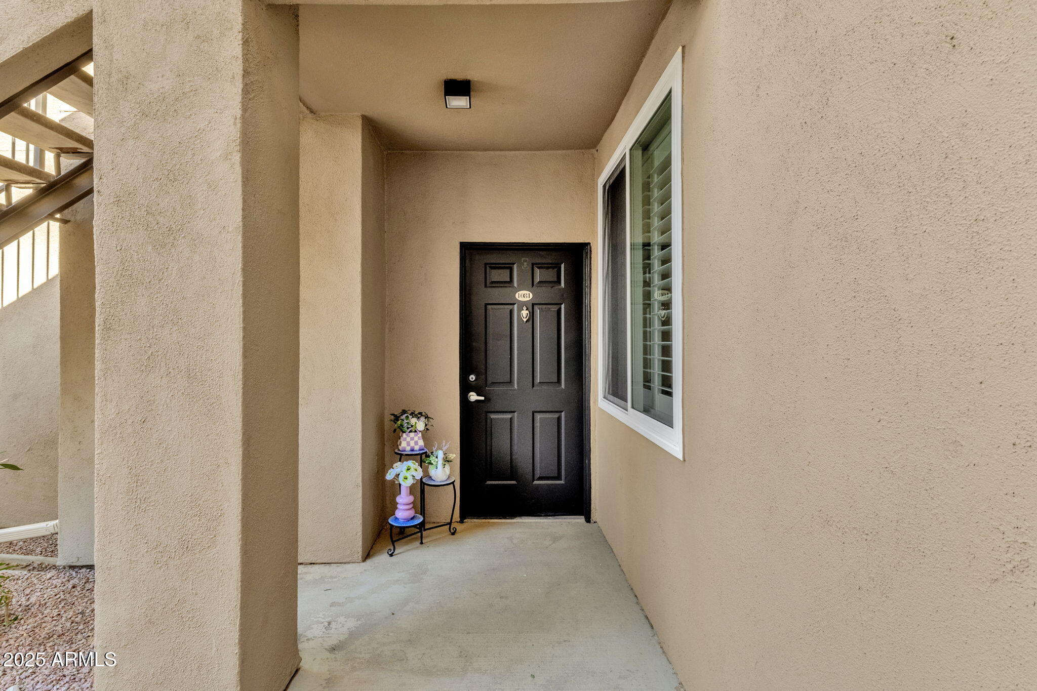 7009 E ACOMA Drive, 1081