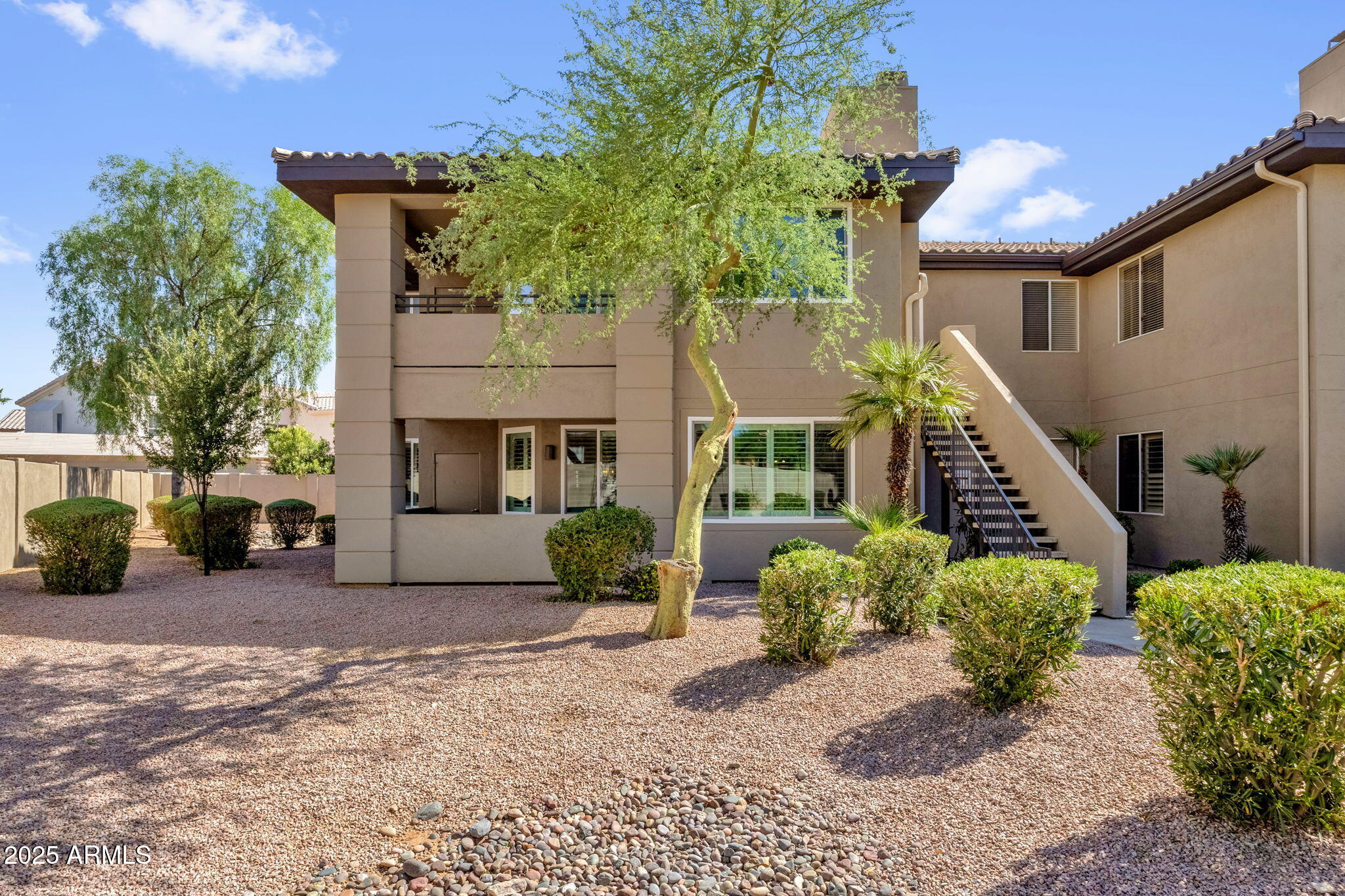 7009 E ACOMA Drive, 1081