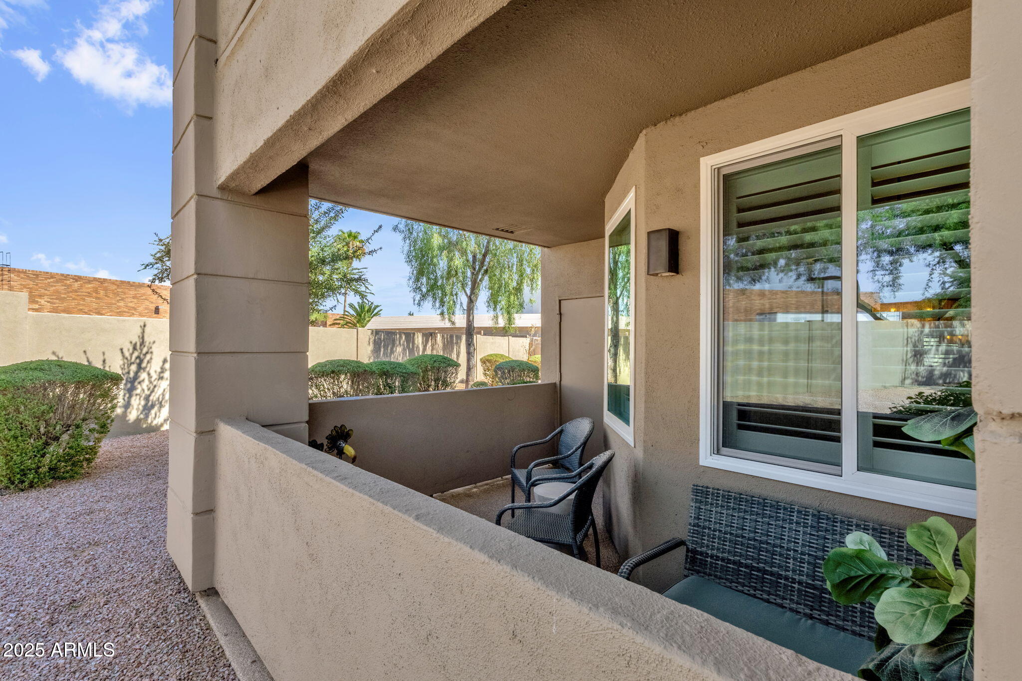 7009 E ACOMA Drive, 1081