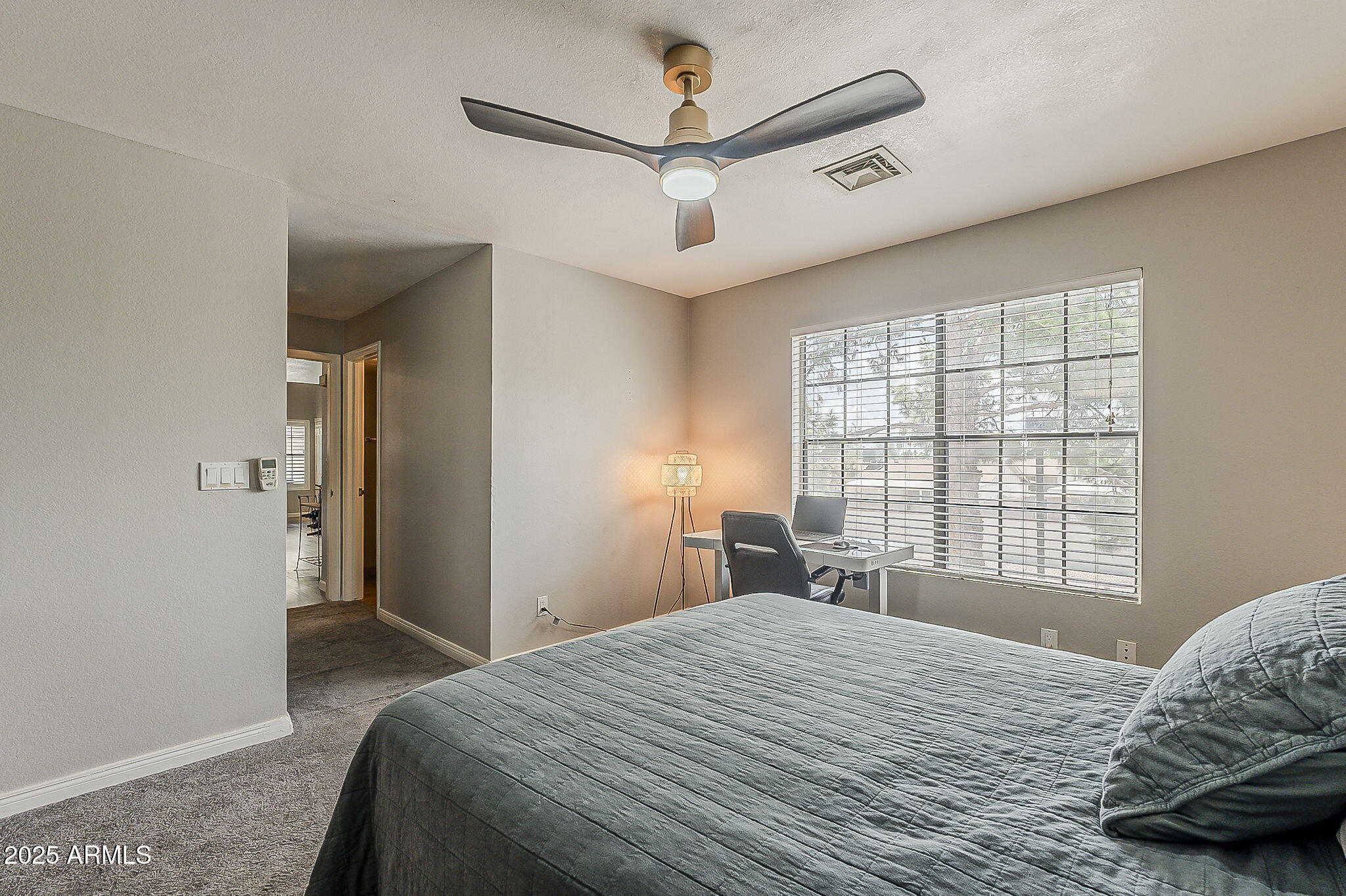 2333 E SOUTHERN Avenue 2050