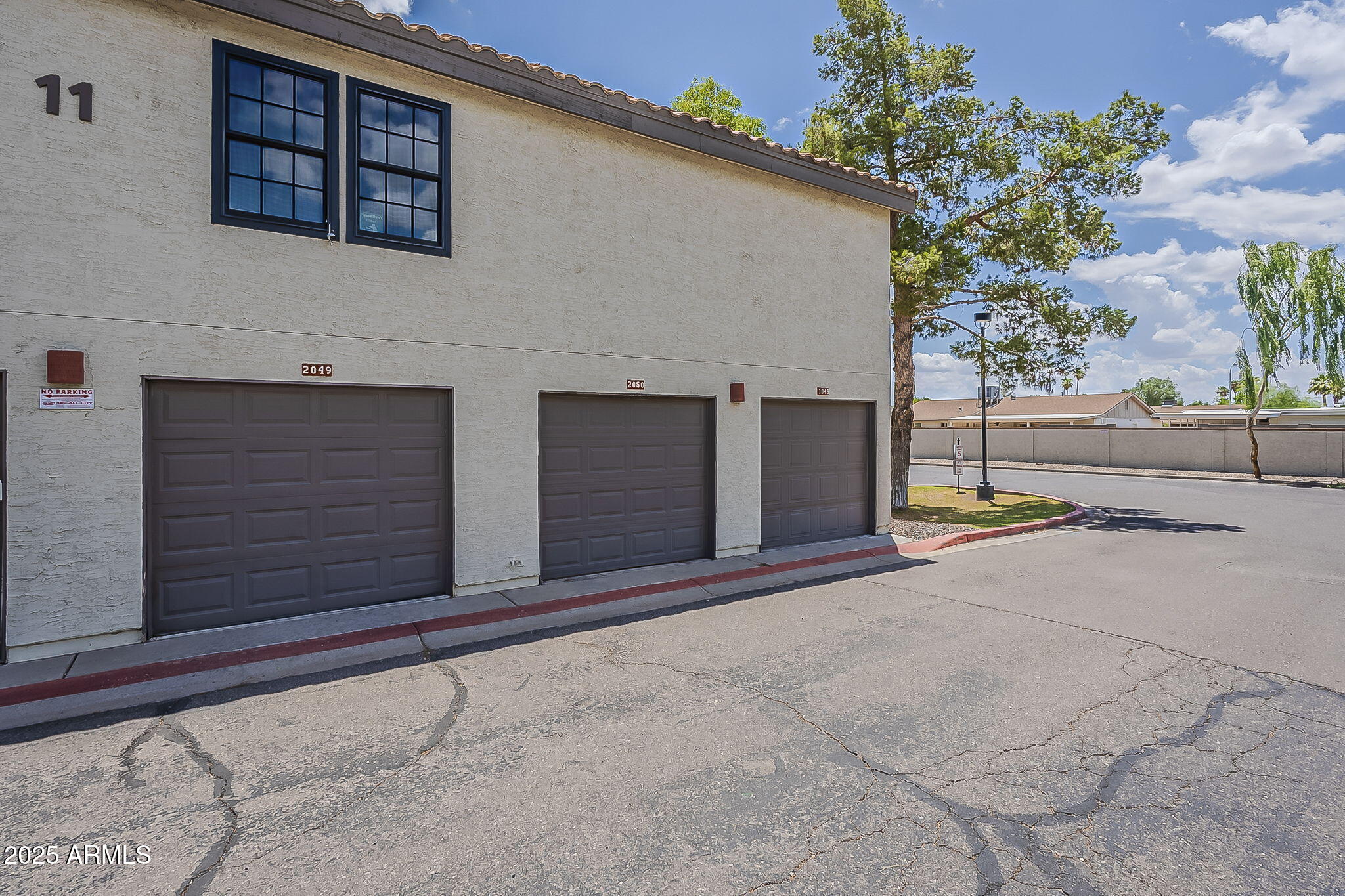 2333 E SOUTHERN Avenue 2050