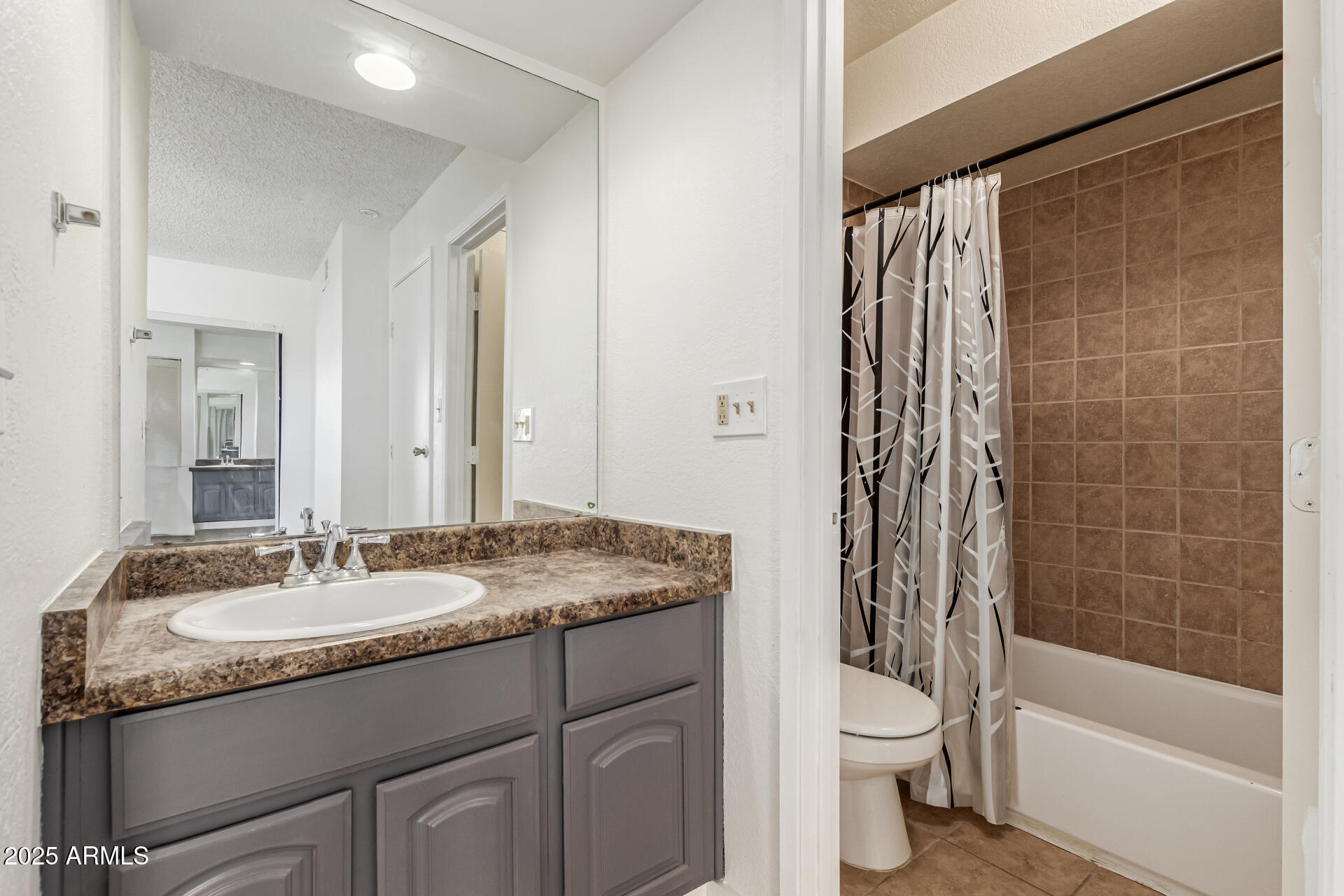3601 W TIERRA BUENA Lane, 247