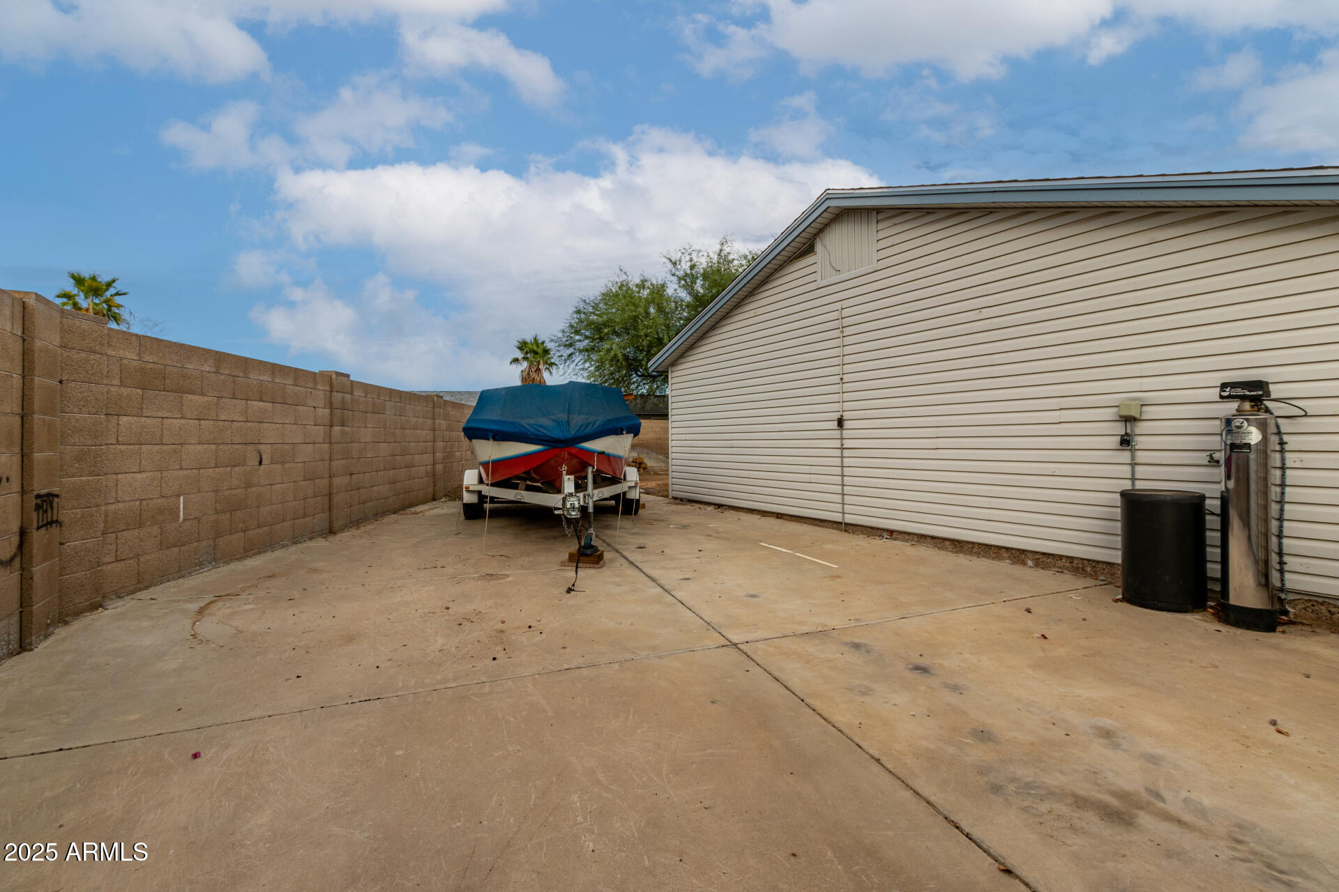 14439 N 32ND Place