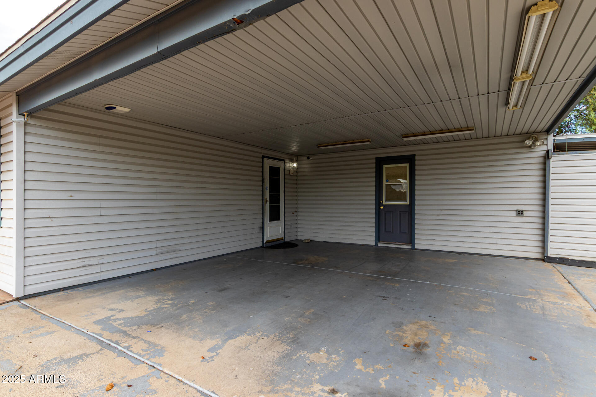 14439 N 32ND Place