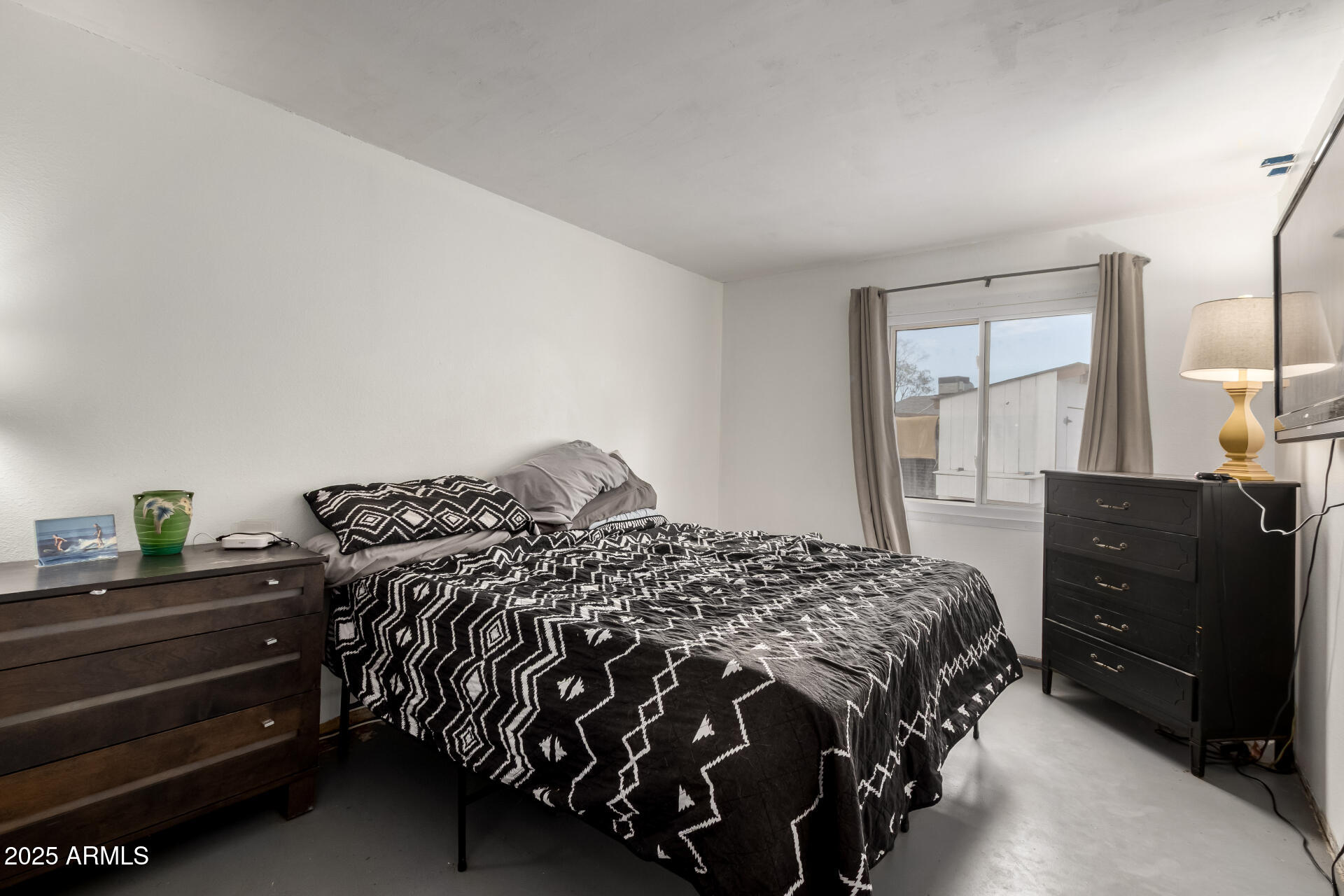 14439 N 32ND Place