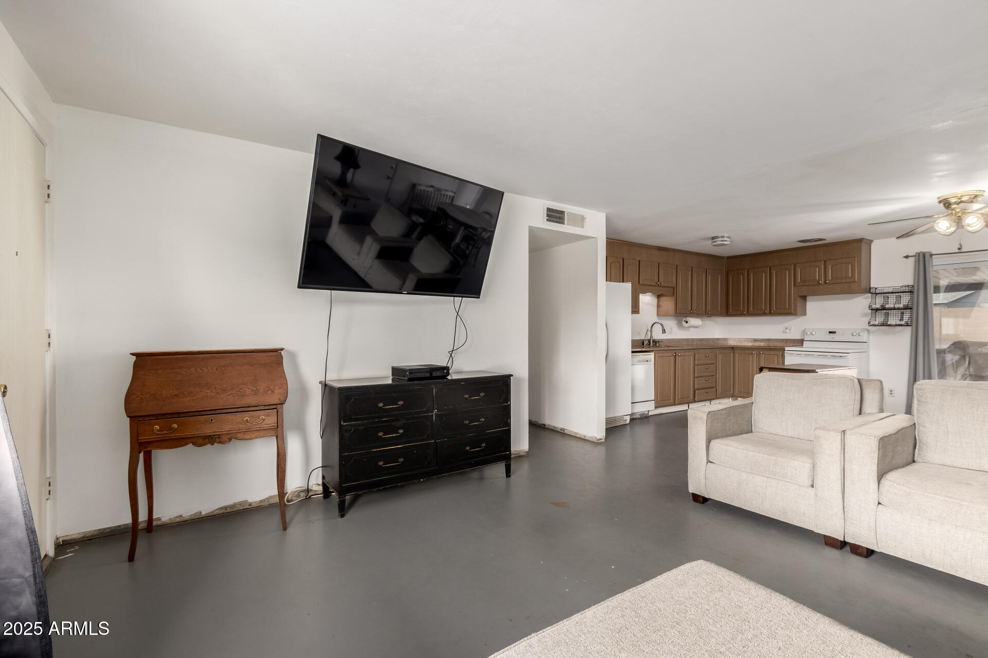 14439 N 32ND Place