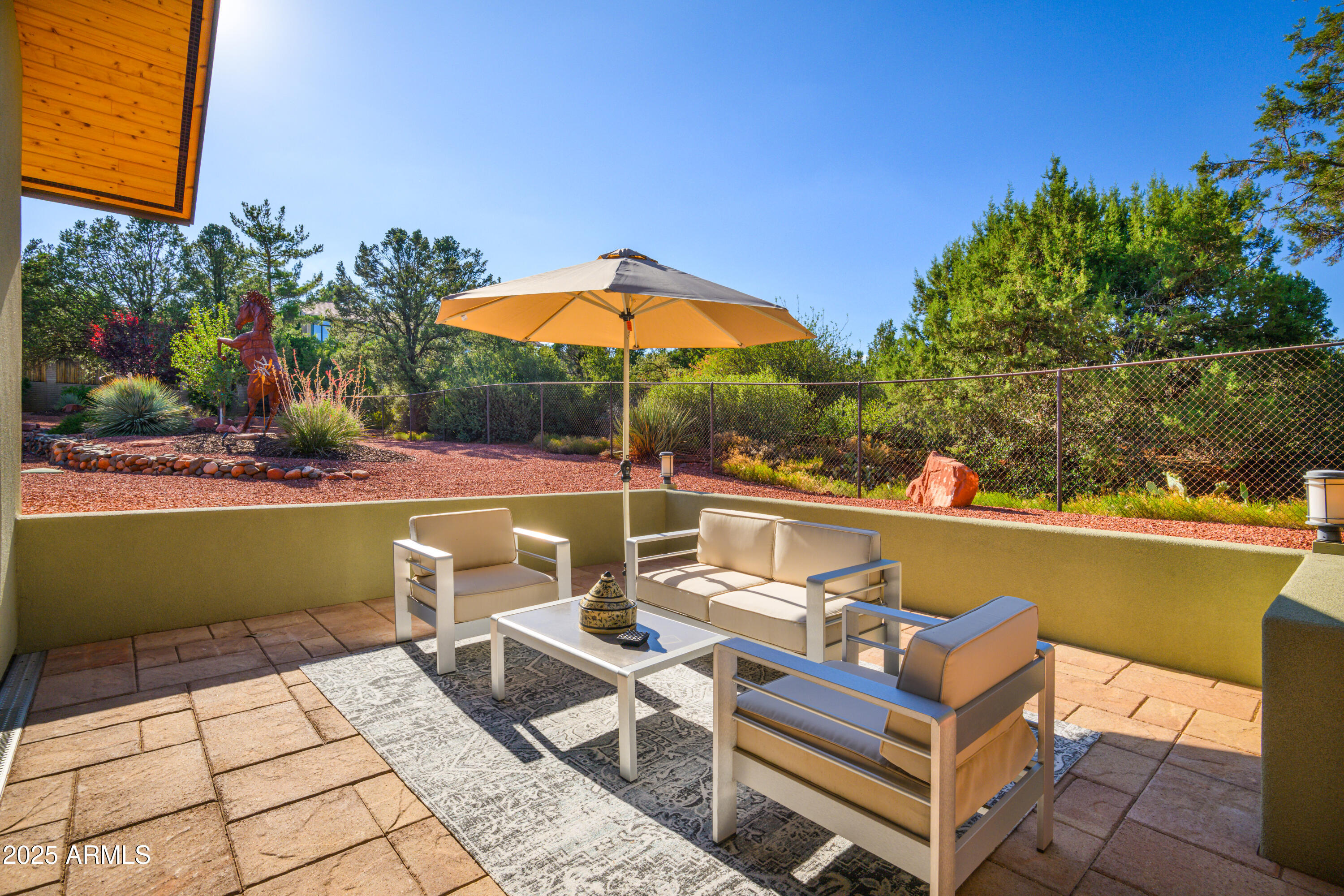 225 SOLDIERS PASS Road