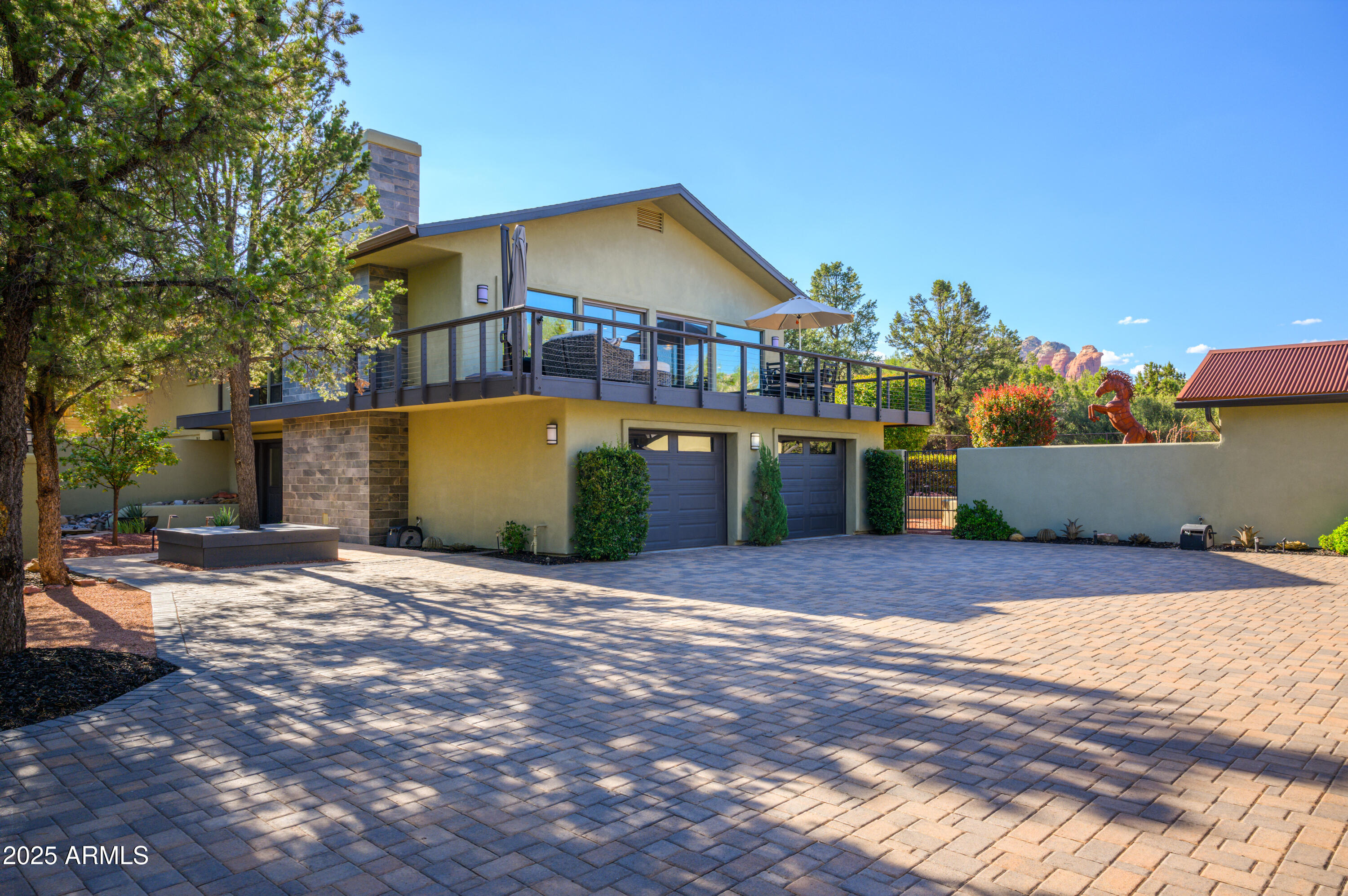 225 SOLDIERS PASS Road