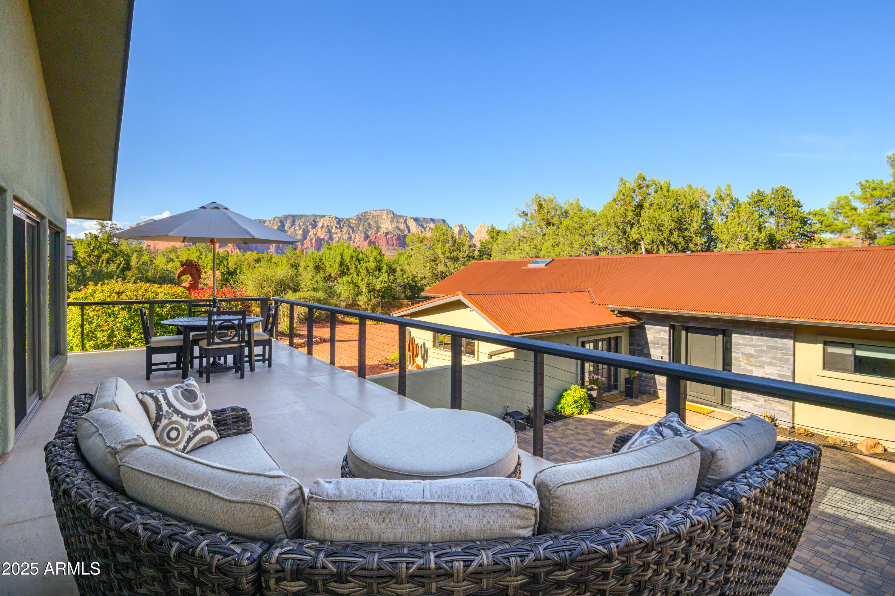 225 SOLDIERS PASS Road