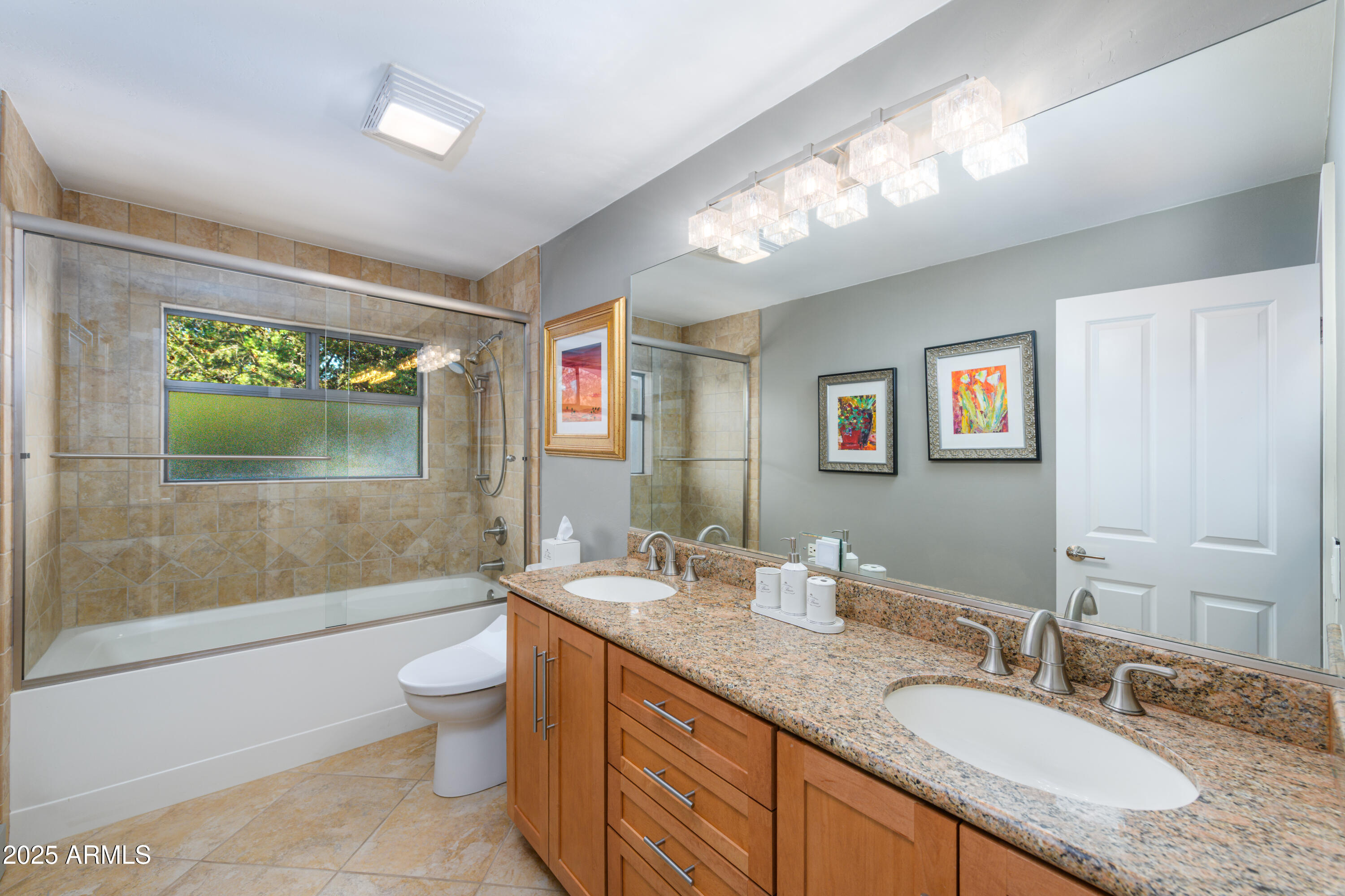 225 SOLDIERS PASS Road