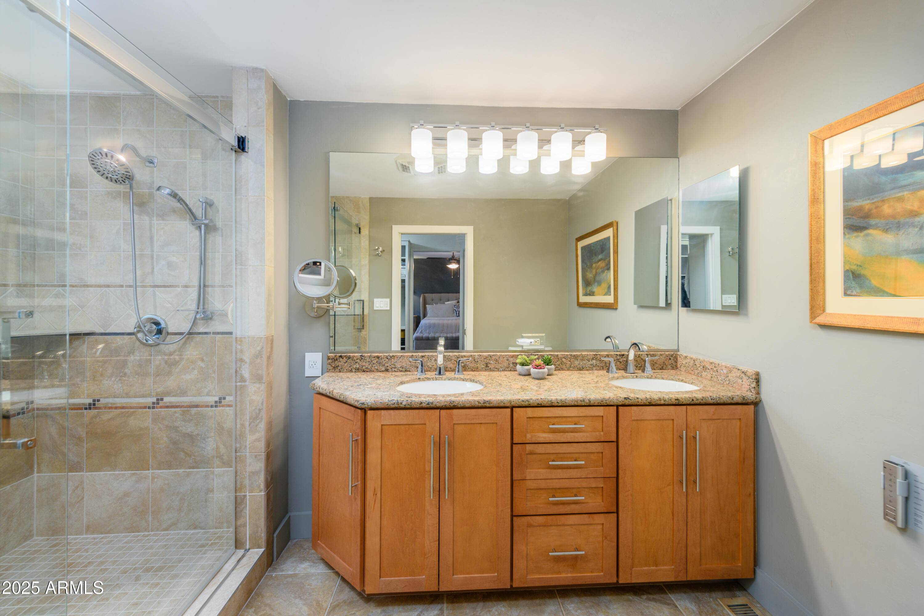 225 SOLDIERS PASS Road