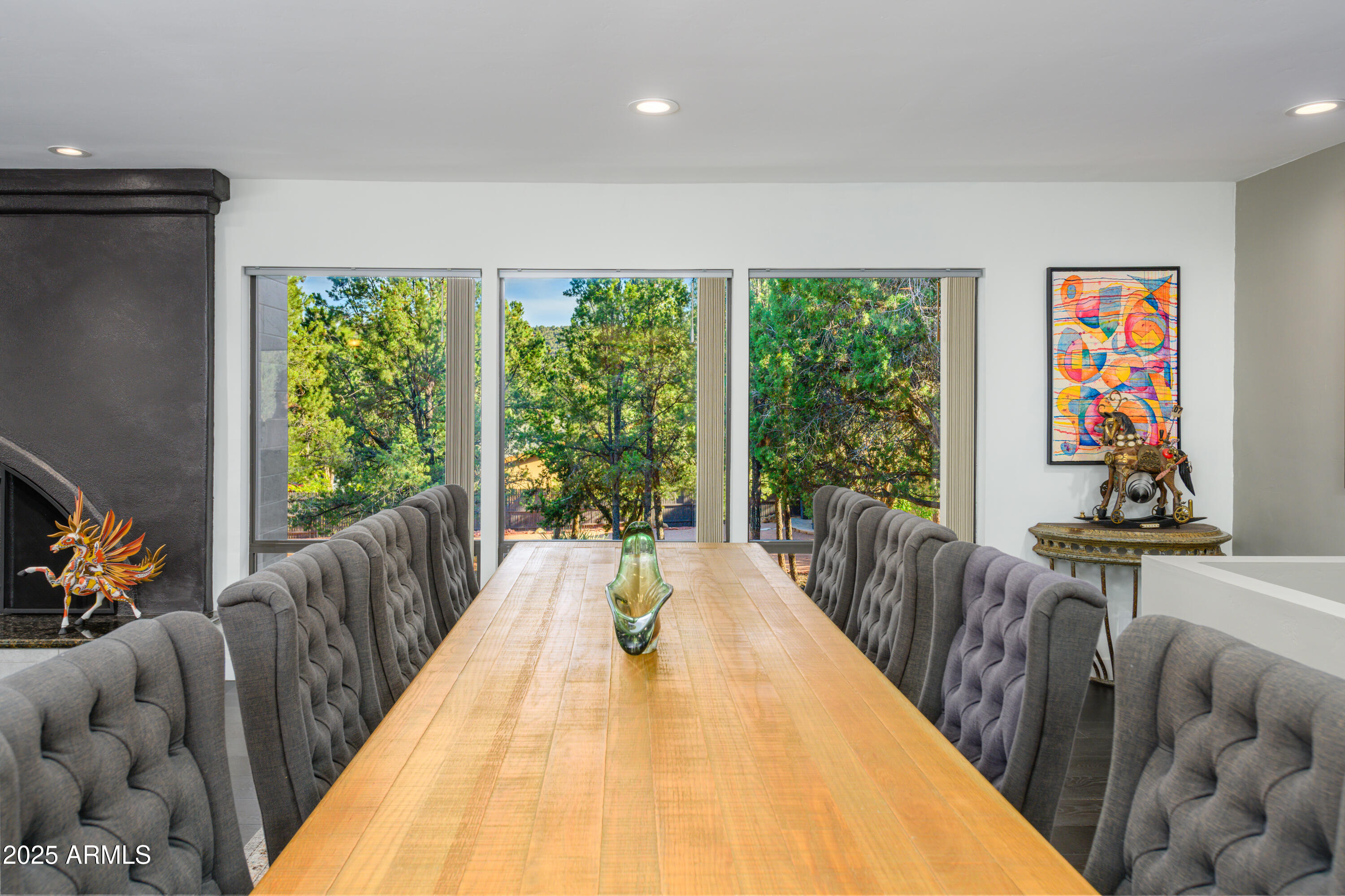 225 SOLDIERS PASS Road