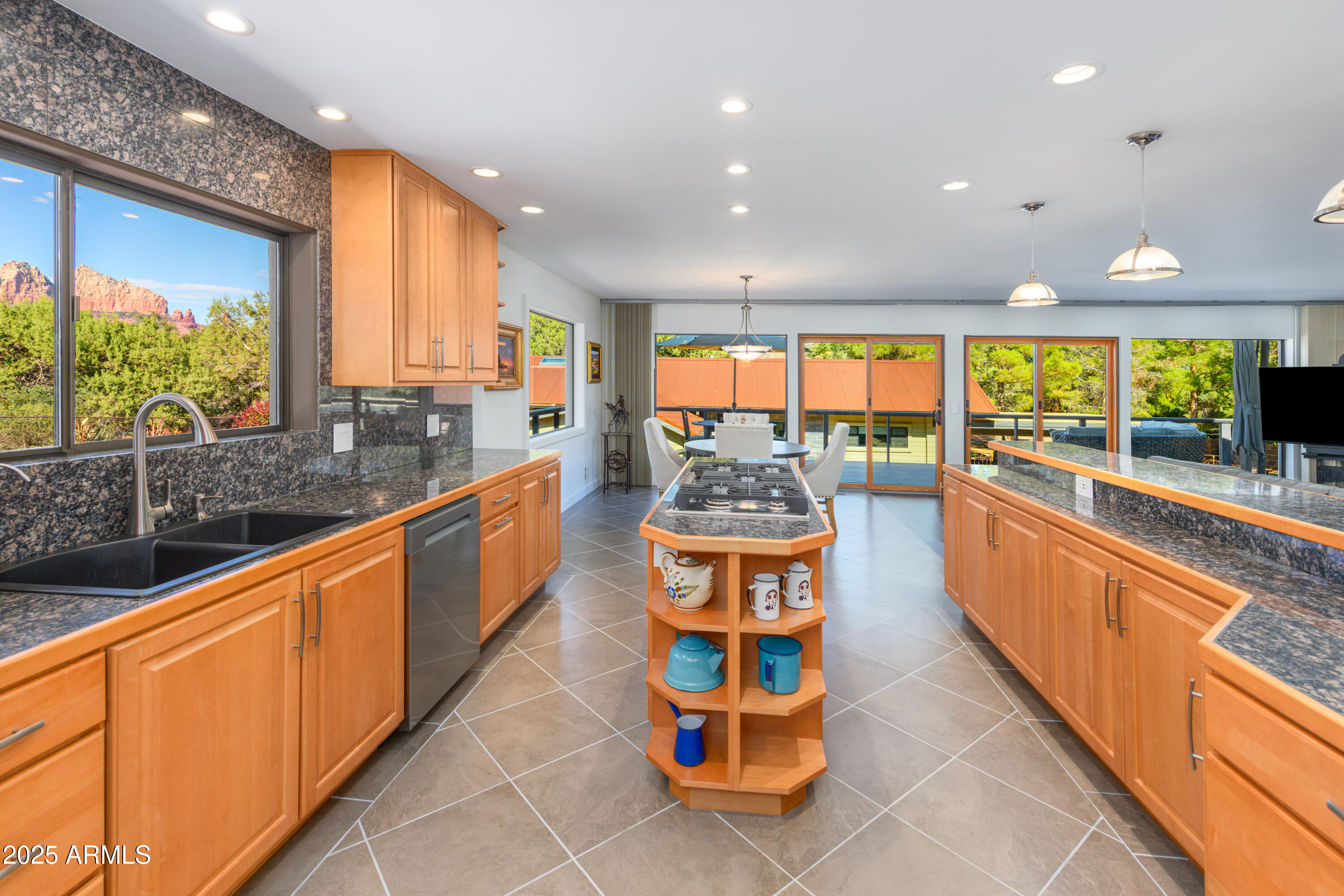 225 SOLDIERS PASS Road