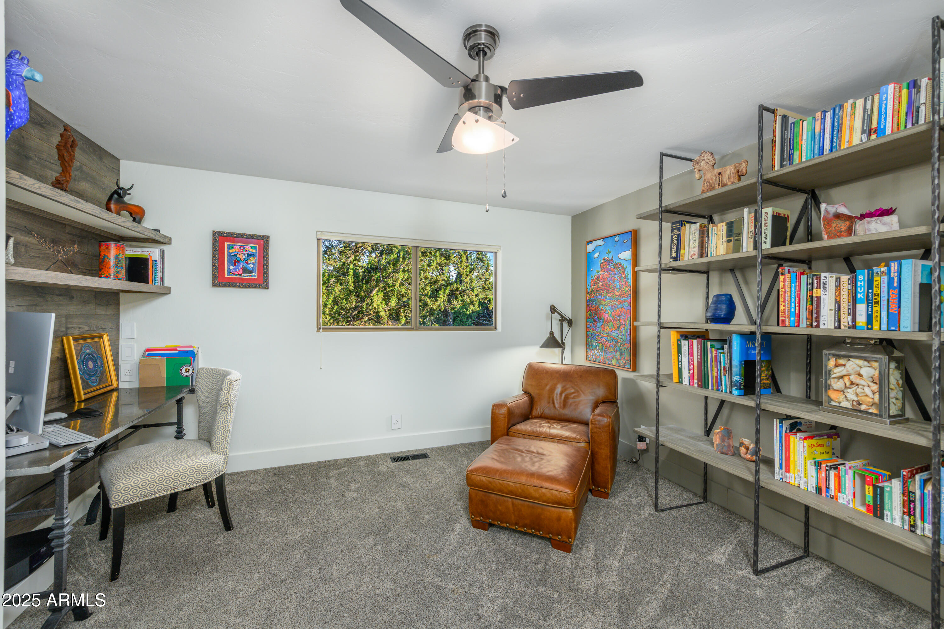 225 SOLDIERS PASS Road