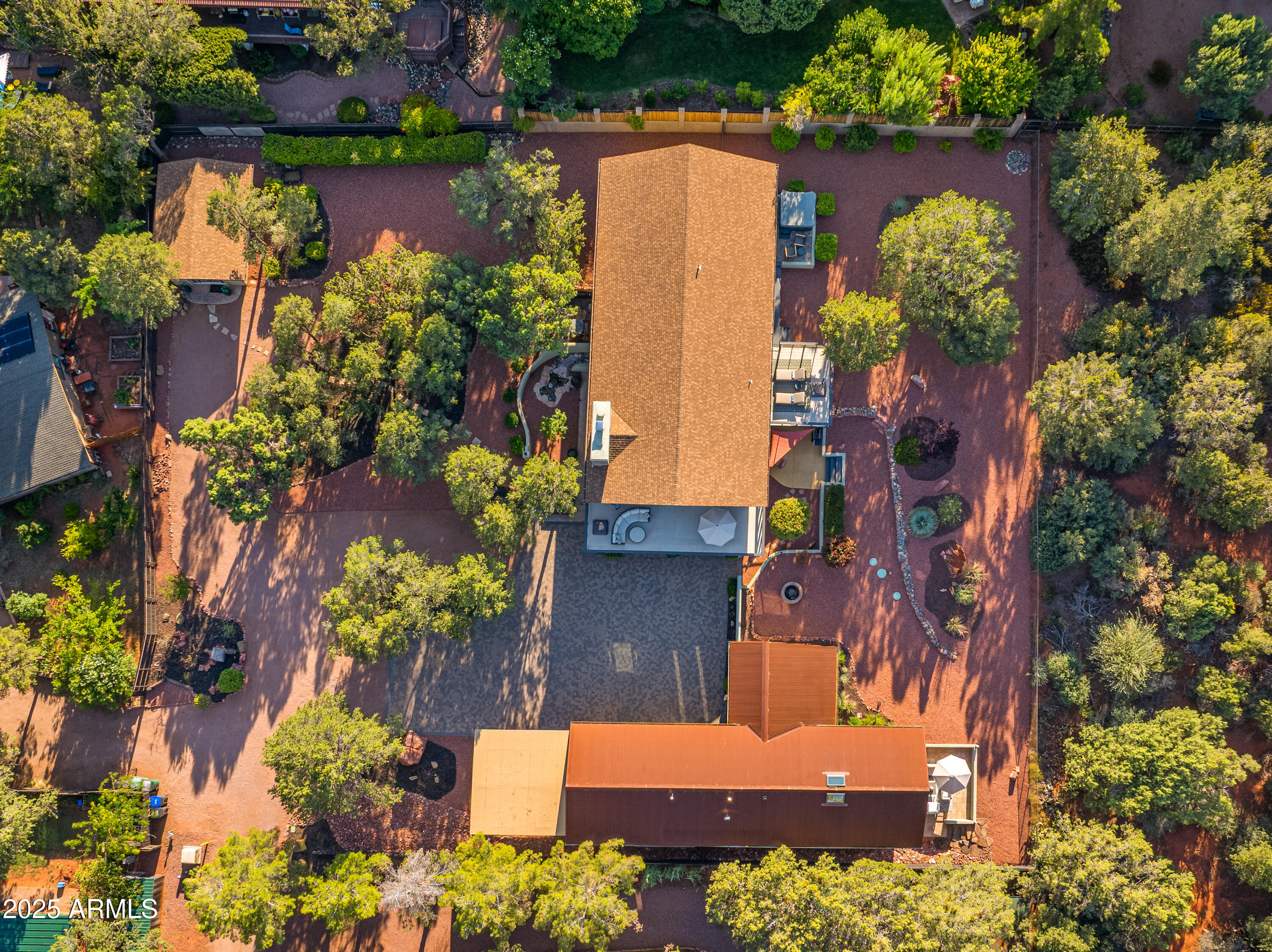 225 SOLDIERS PASS Road