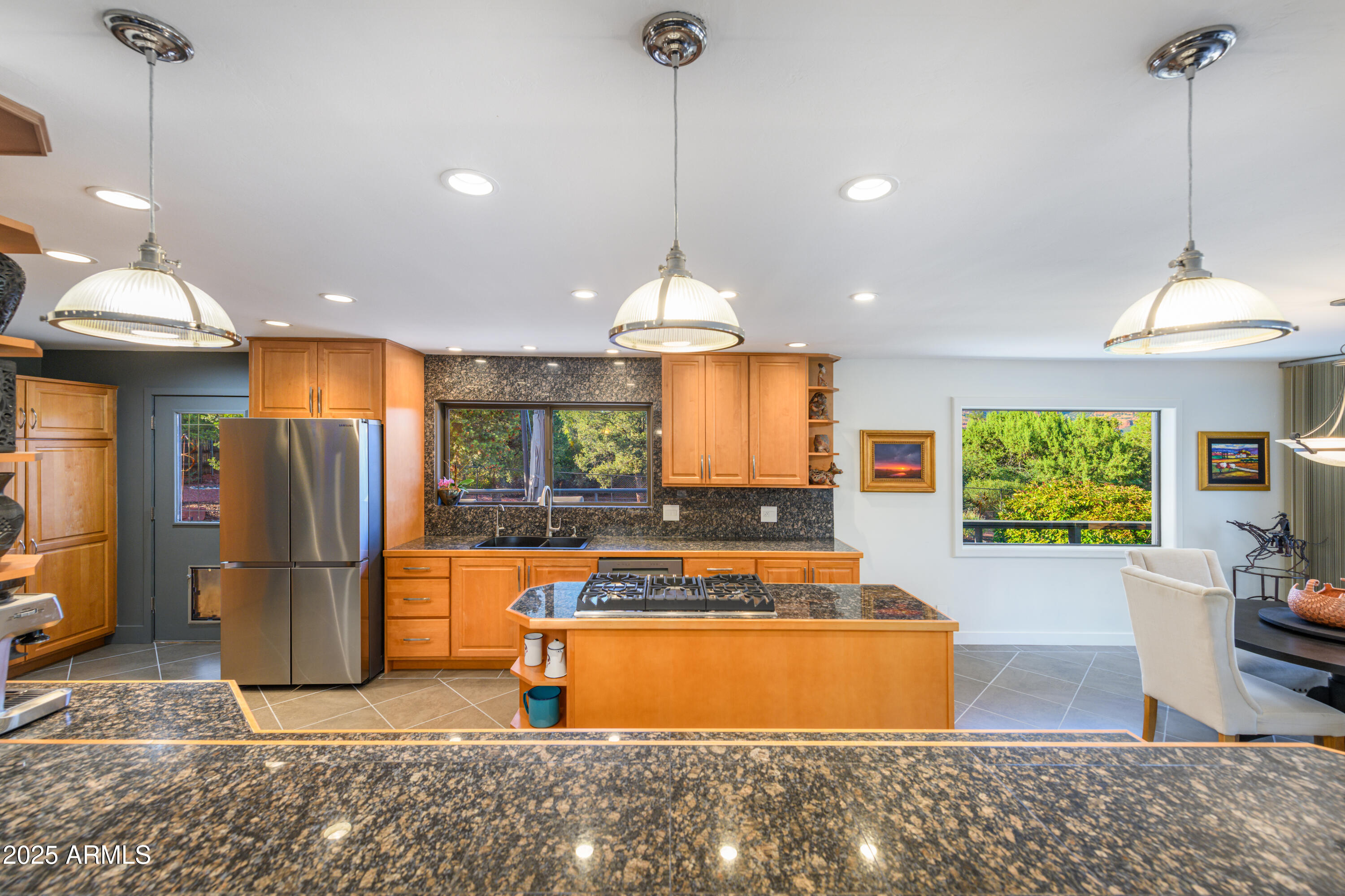 225 SOLDIERS PASS Road