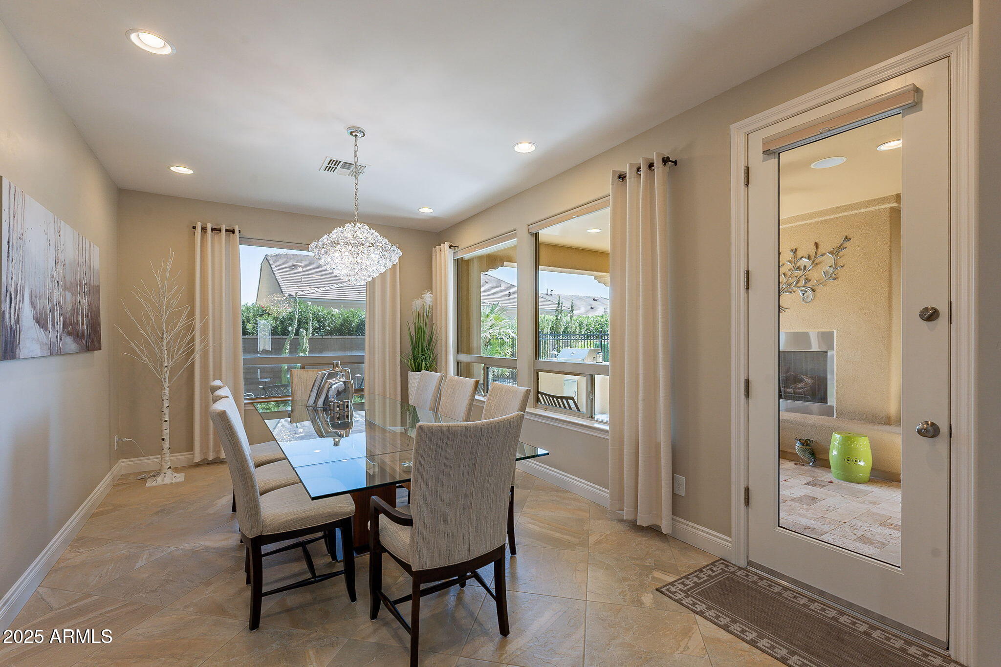 1331 E CORSIA Lane