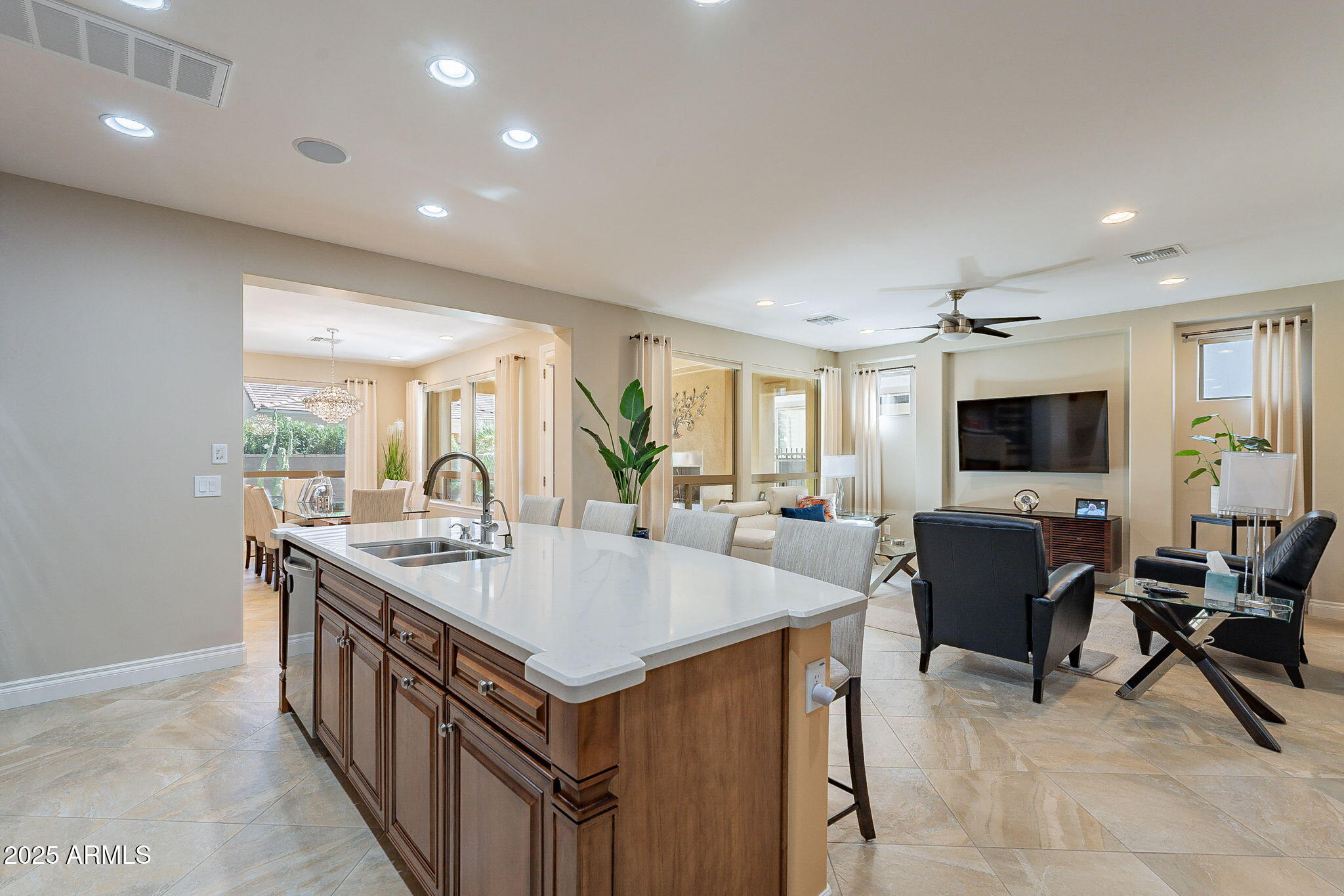 1331 E CORSIA Lane