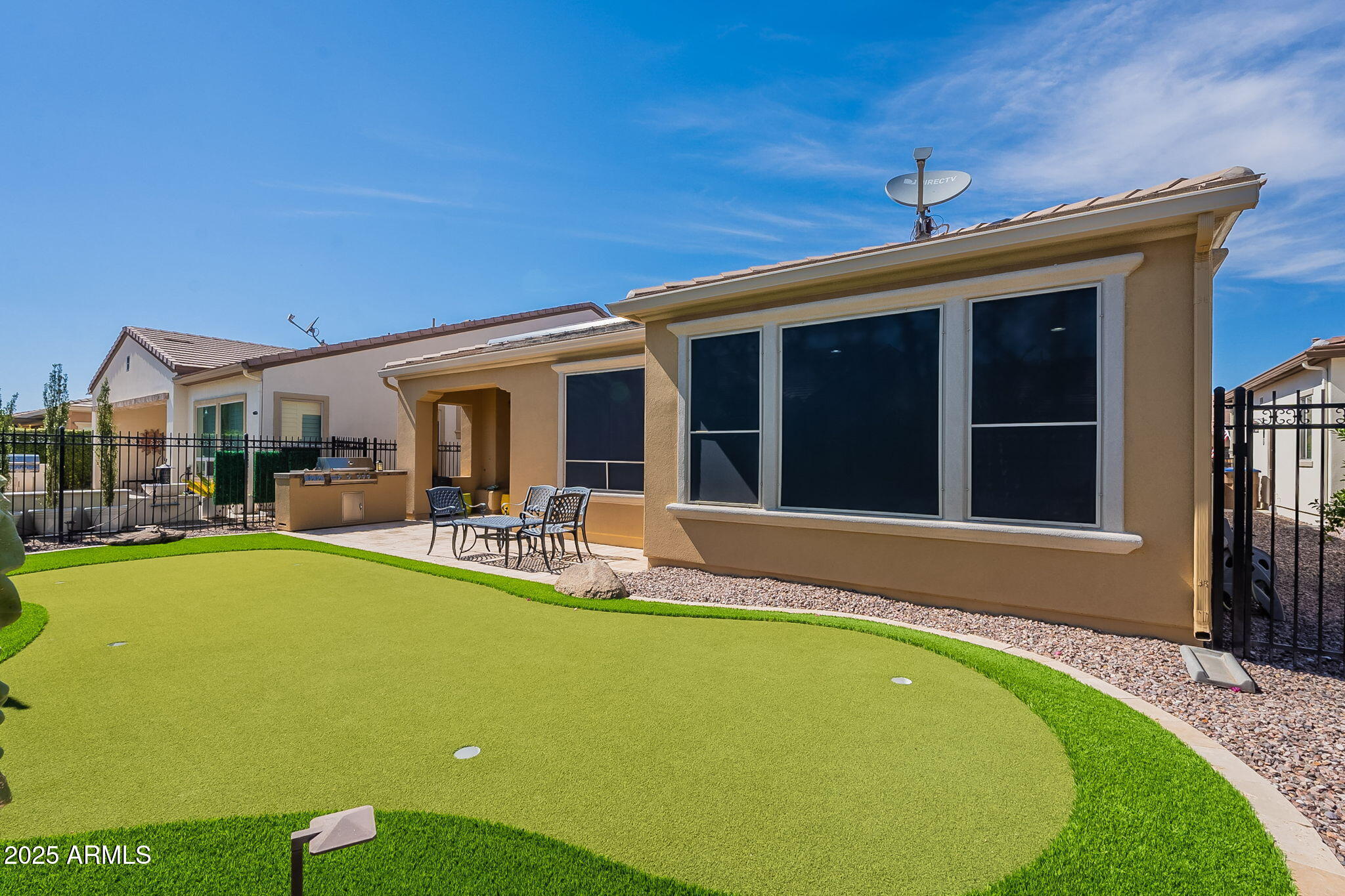 1331 E CORSIA Lane