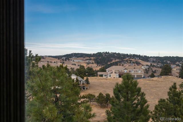 942 Gilia Drive