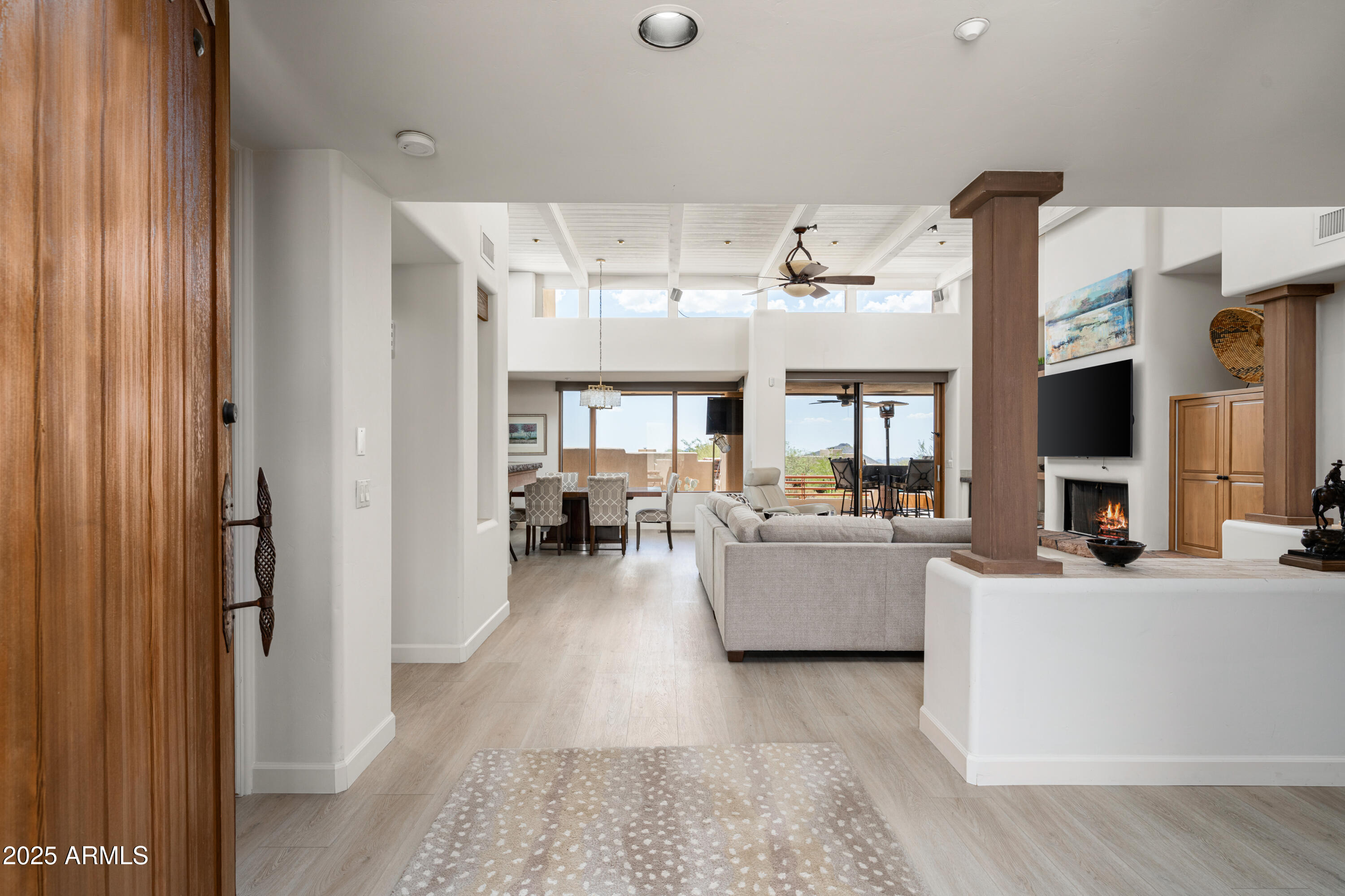 11163 E PROSPECT POINT Drive