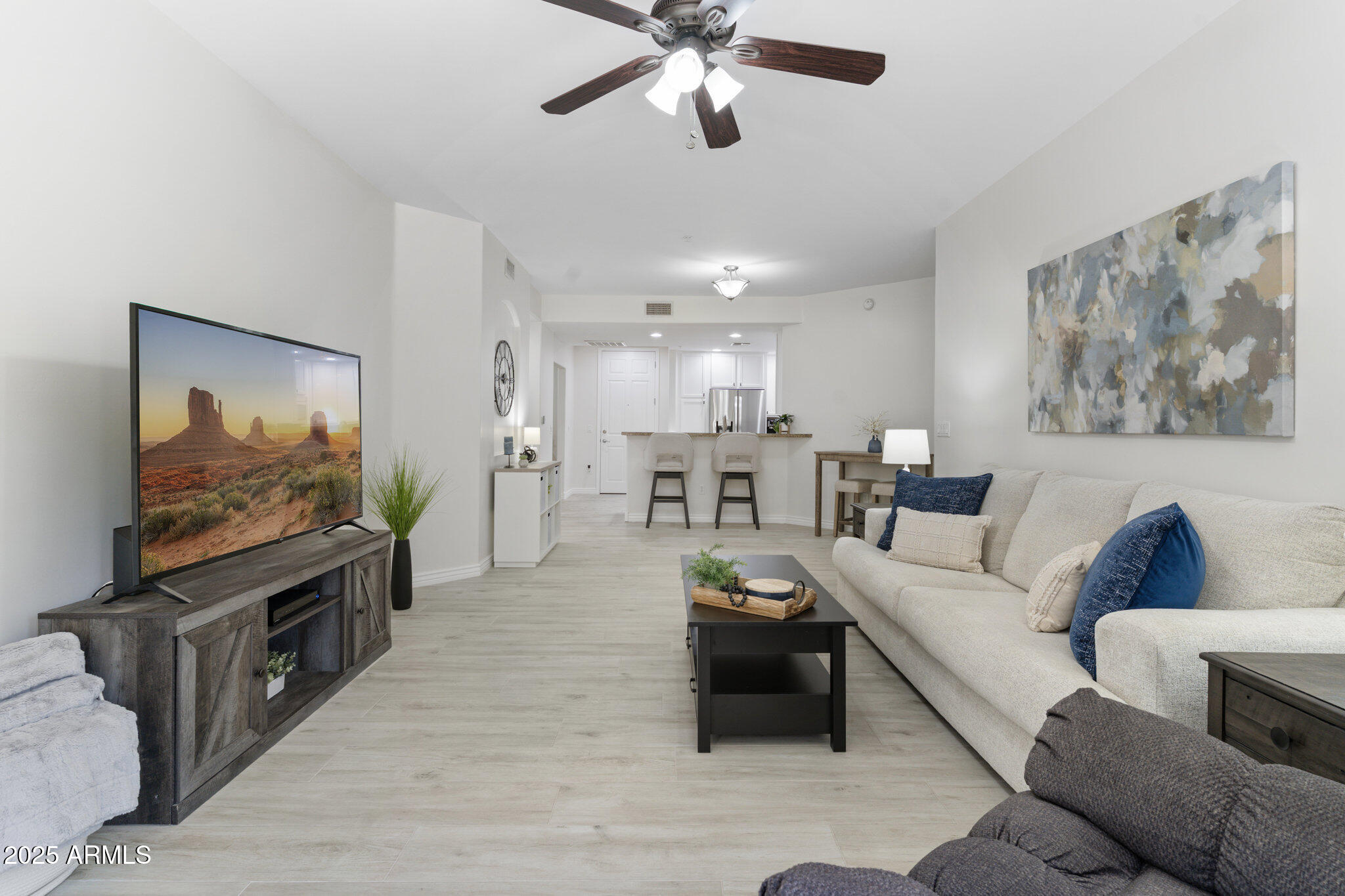 5350 E Deer Valley Drive, 1276