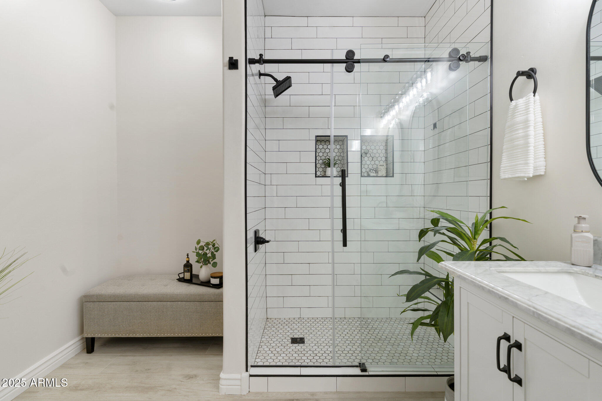 5350 E Deer Valley Drive, 1276