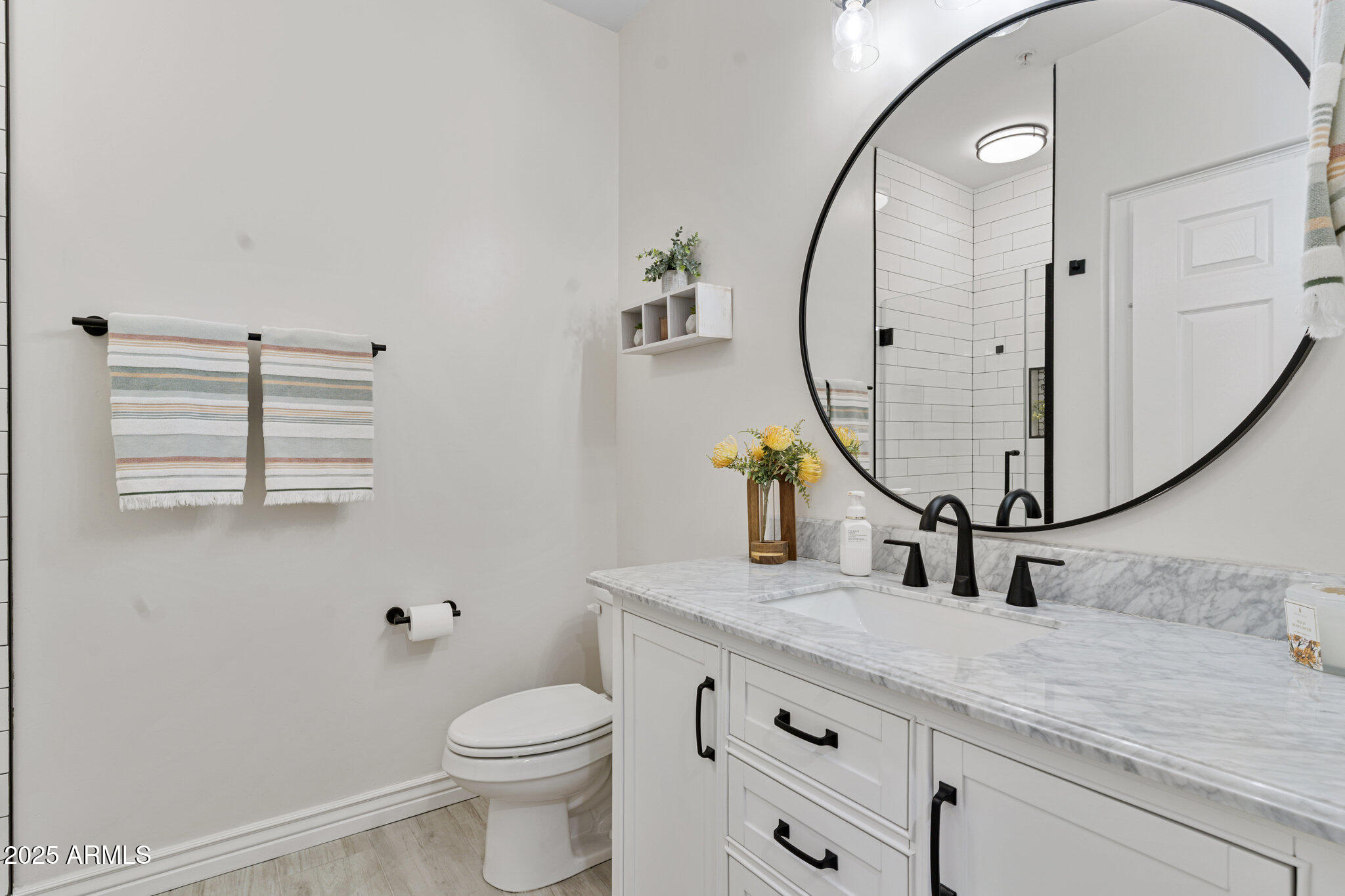 5350 E Deer Valley Drive, 1276