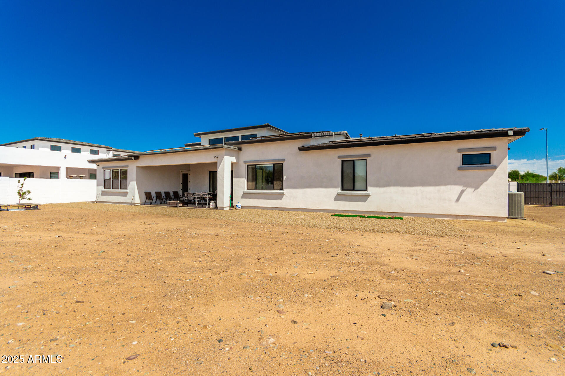 3317 W DESERT DAWN Drive