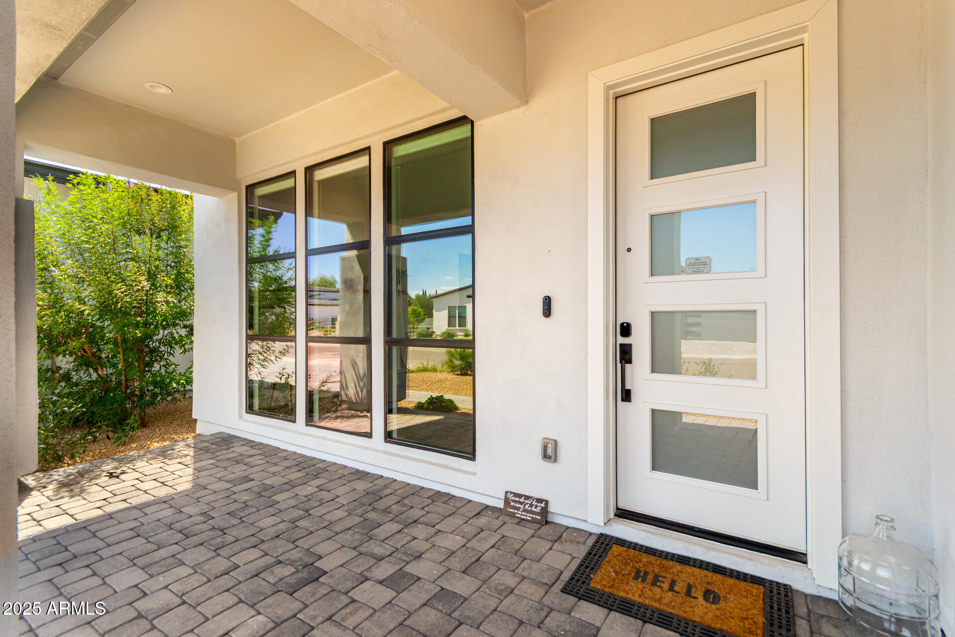 3317 W DESERT DAWN Drive