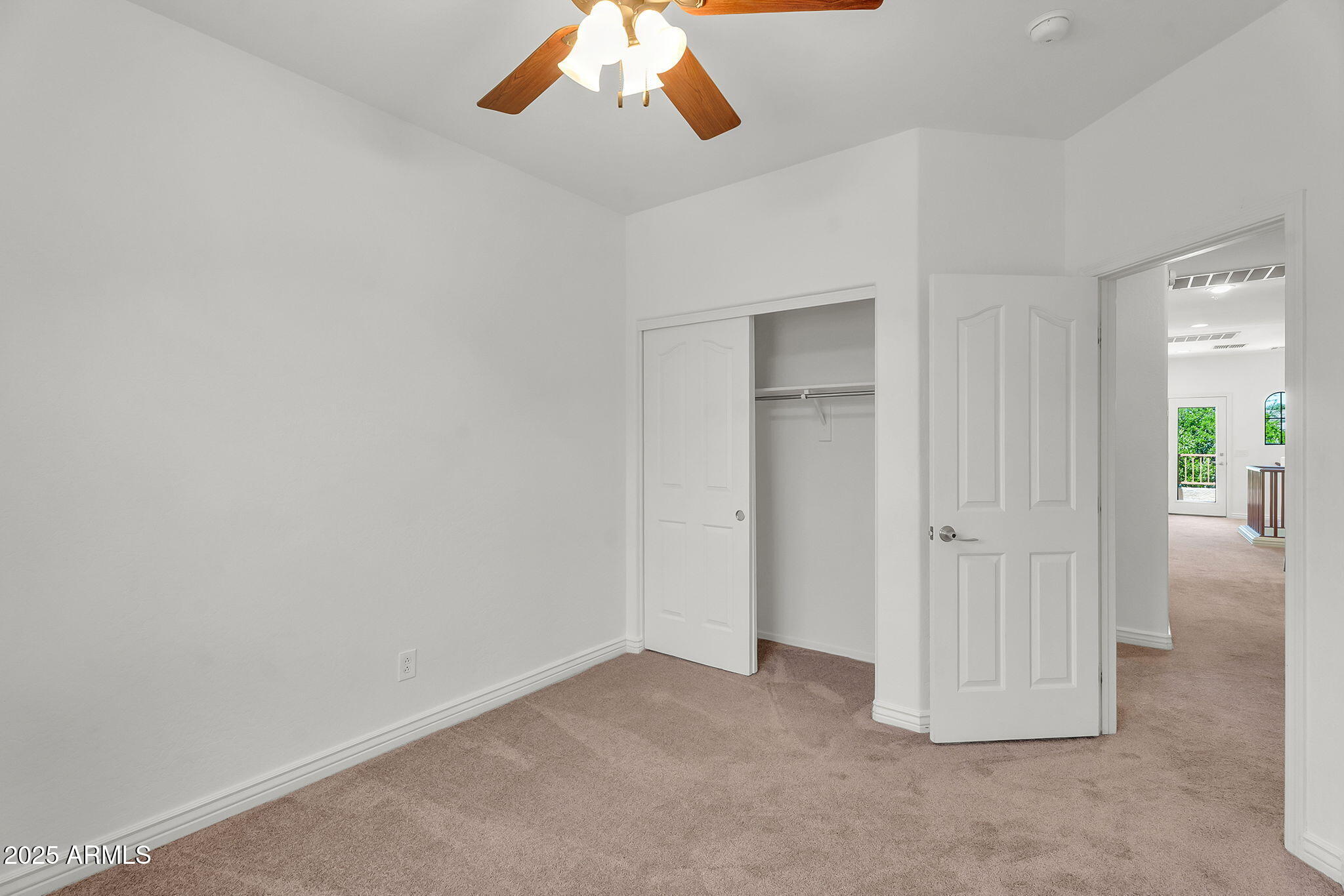 3068 E TAMARISK Street