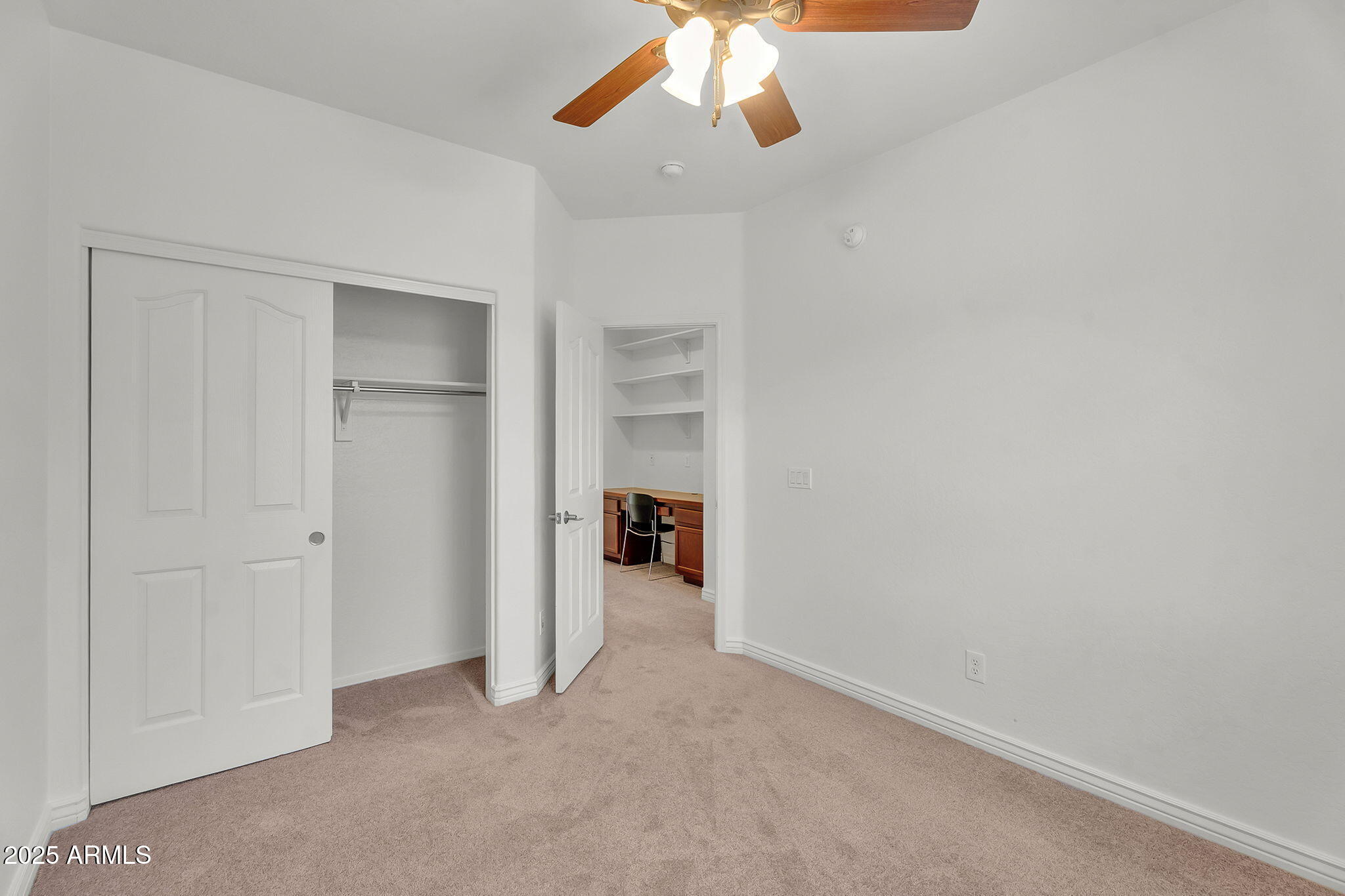3068 E TAMARISK Street