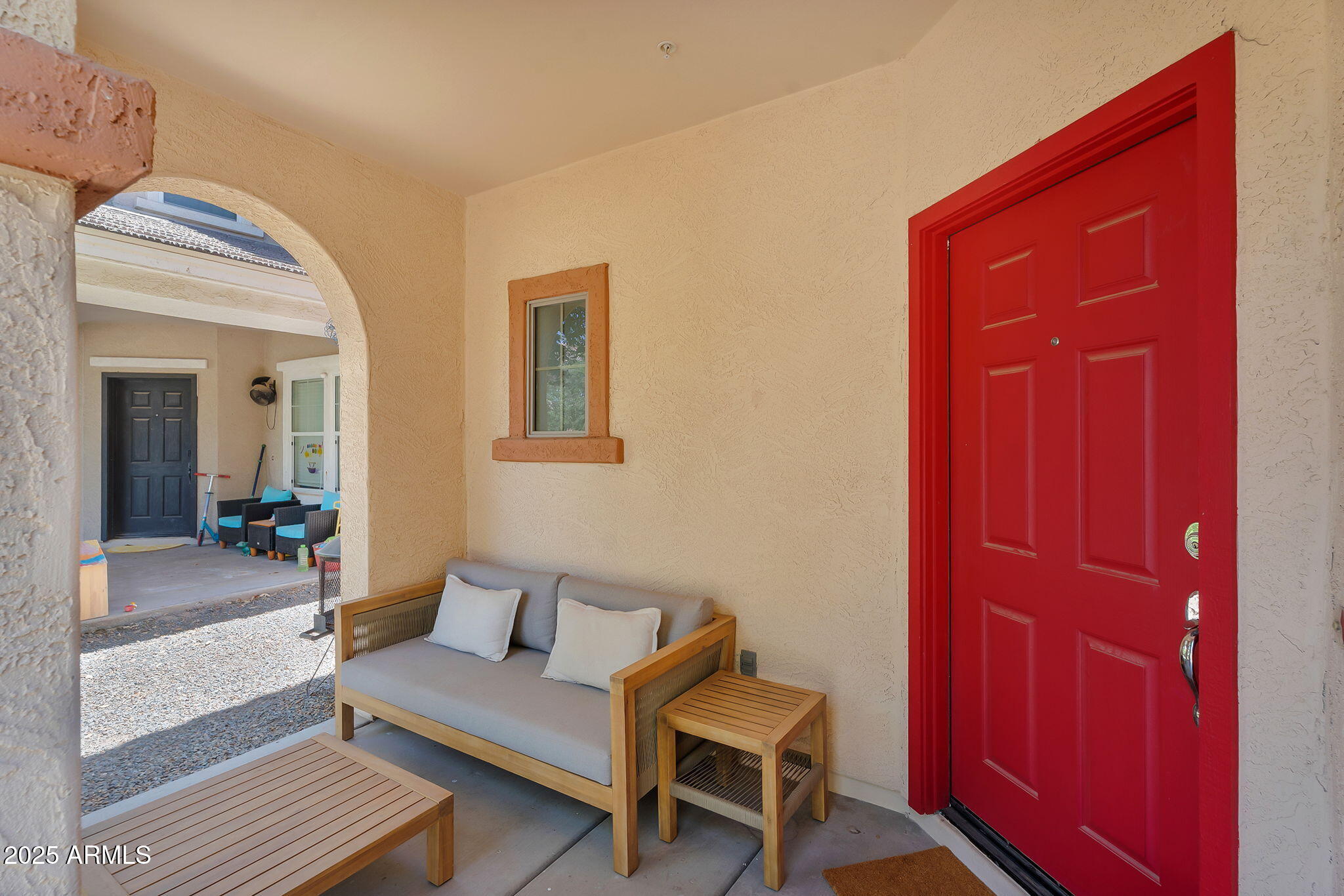 3068 E TAMARISK Street