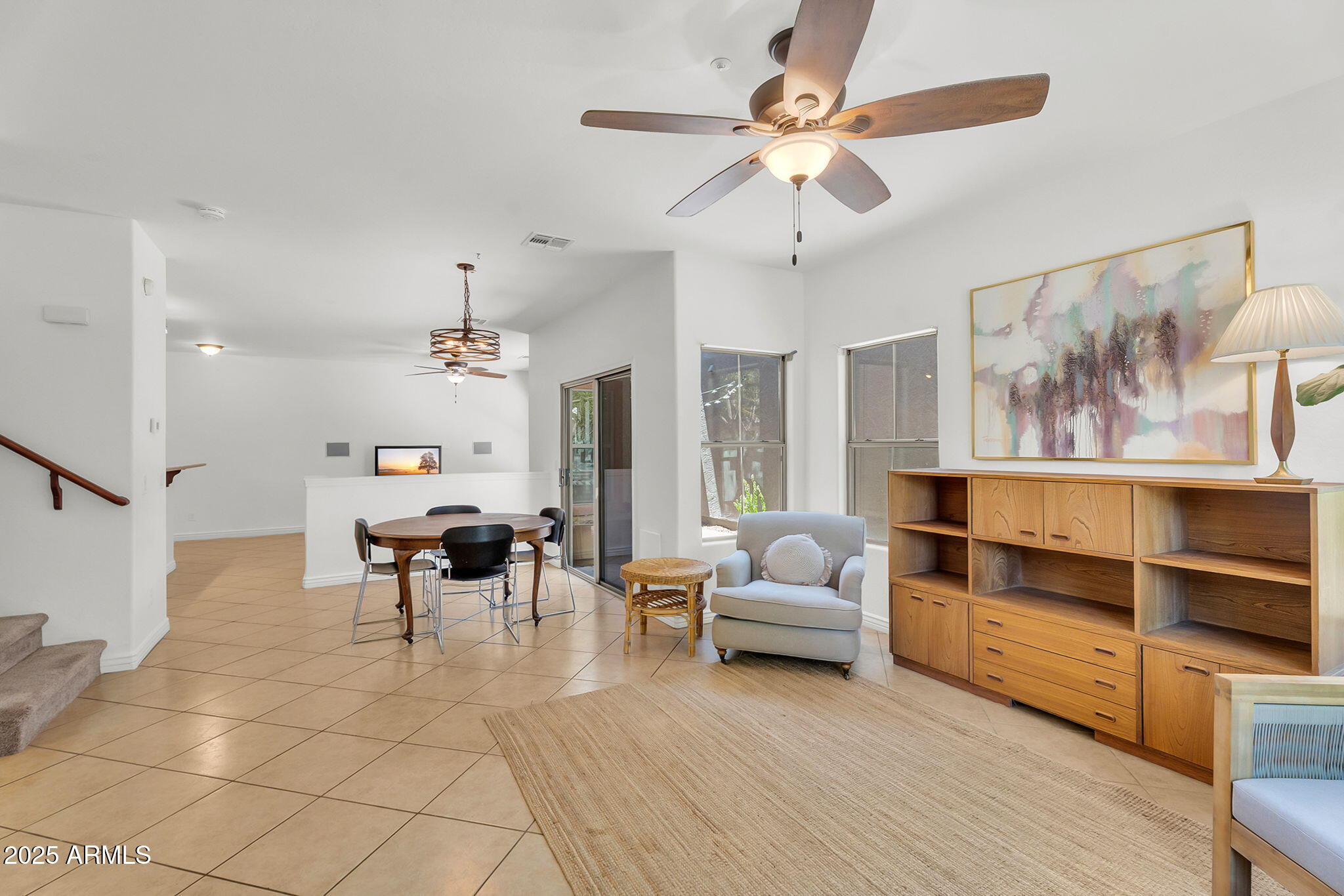 3068 E TAMARISK Street