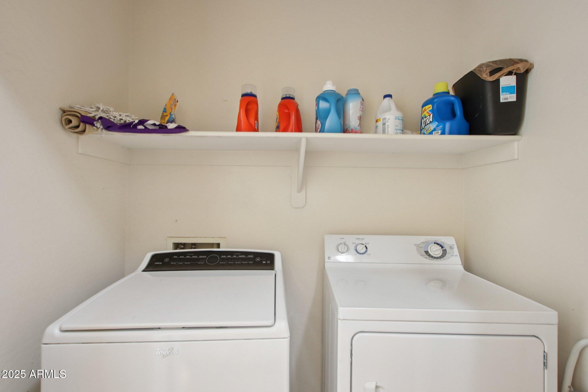 1718 W COLTER Street, 118