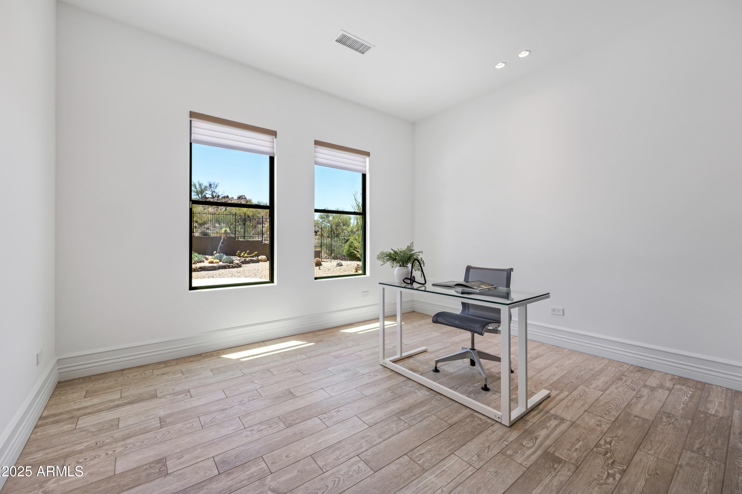 11703 E Buckskin Trail
